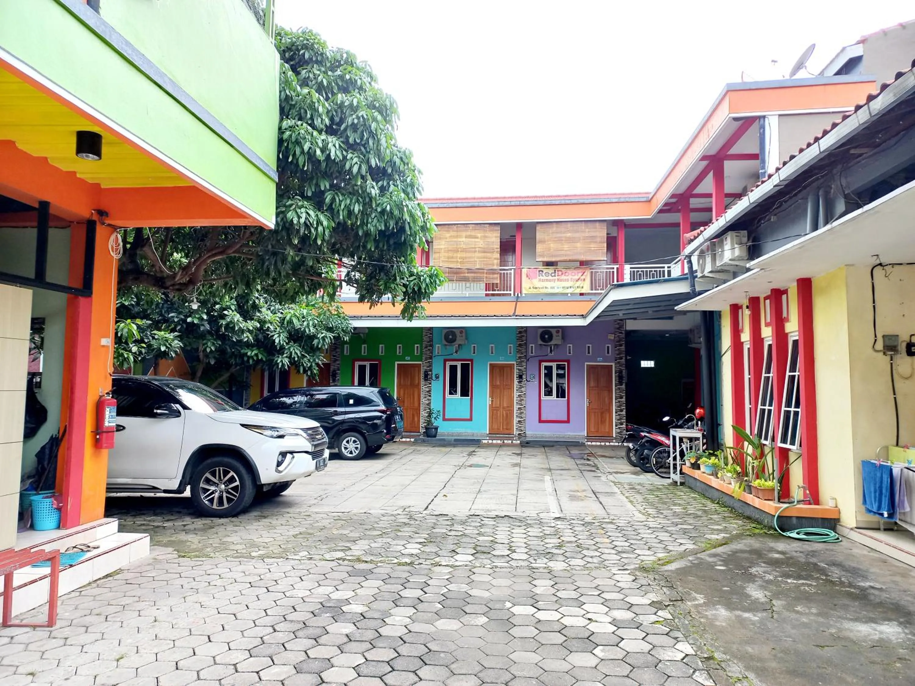 Harmony House Syariah near Alun Alun Pati Mitra RedDoorz