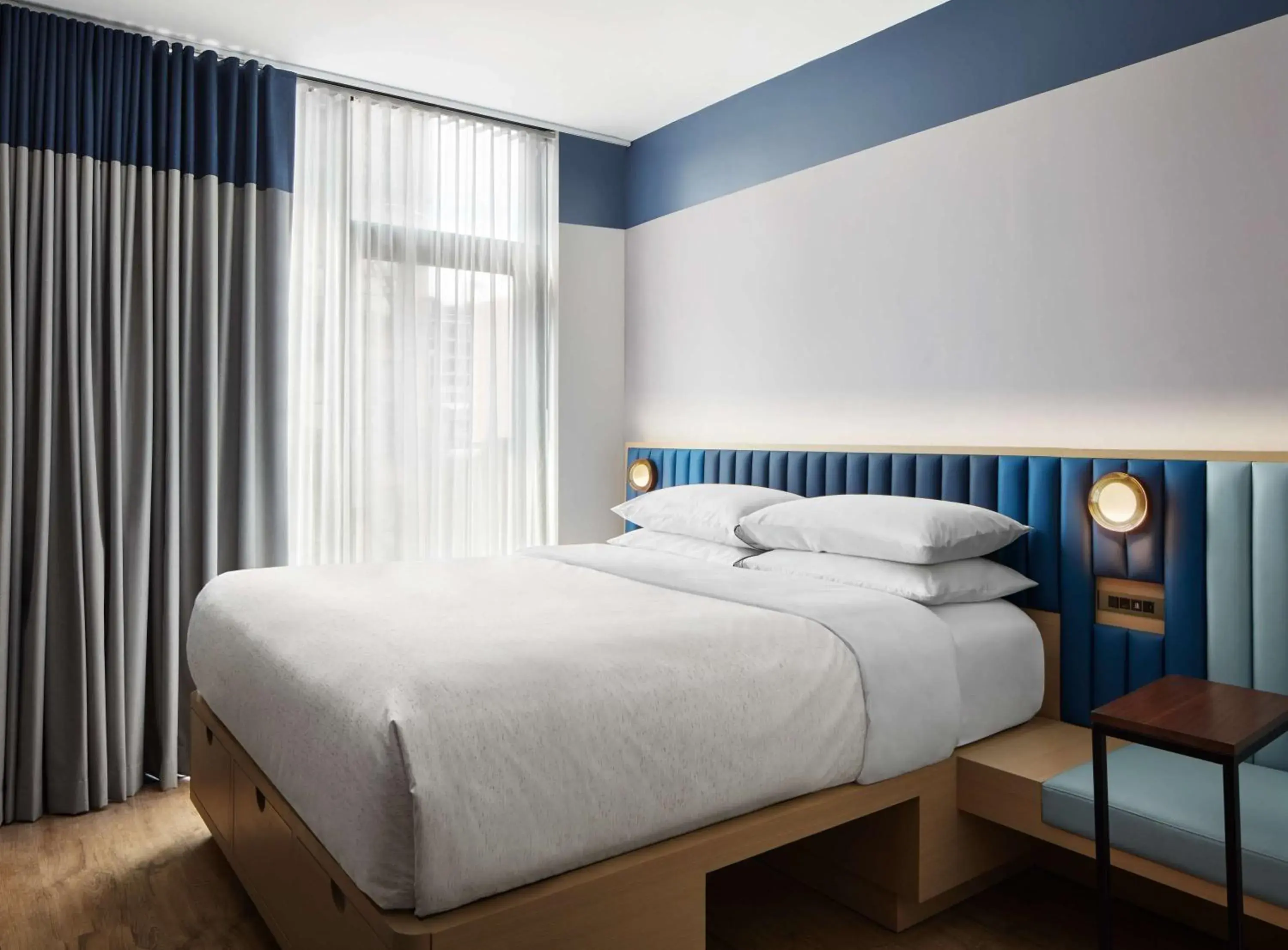 King Room with City View in Motto by Hilton New York City Chelsea King Room with City View in Motto by Hilton New York City Chelsea