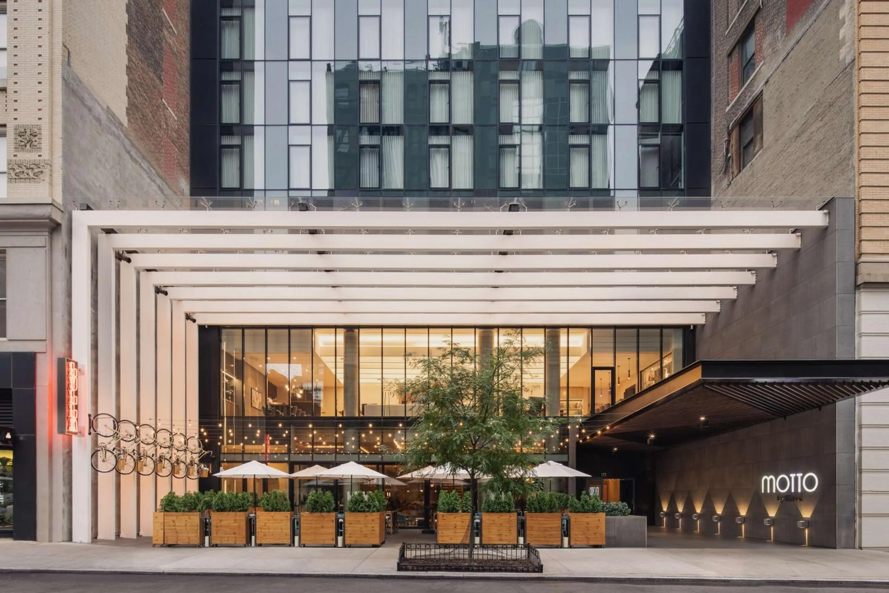 Property building in Motto by Hilton New York City Chelsea