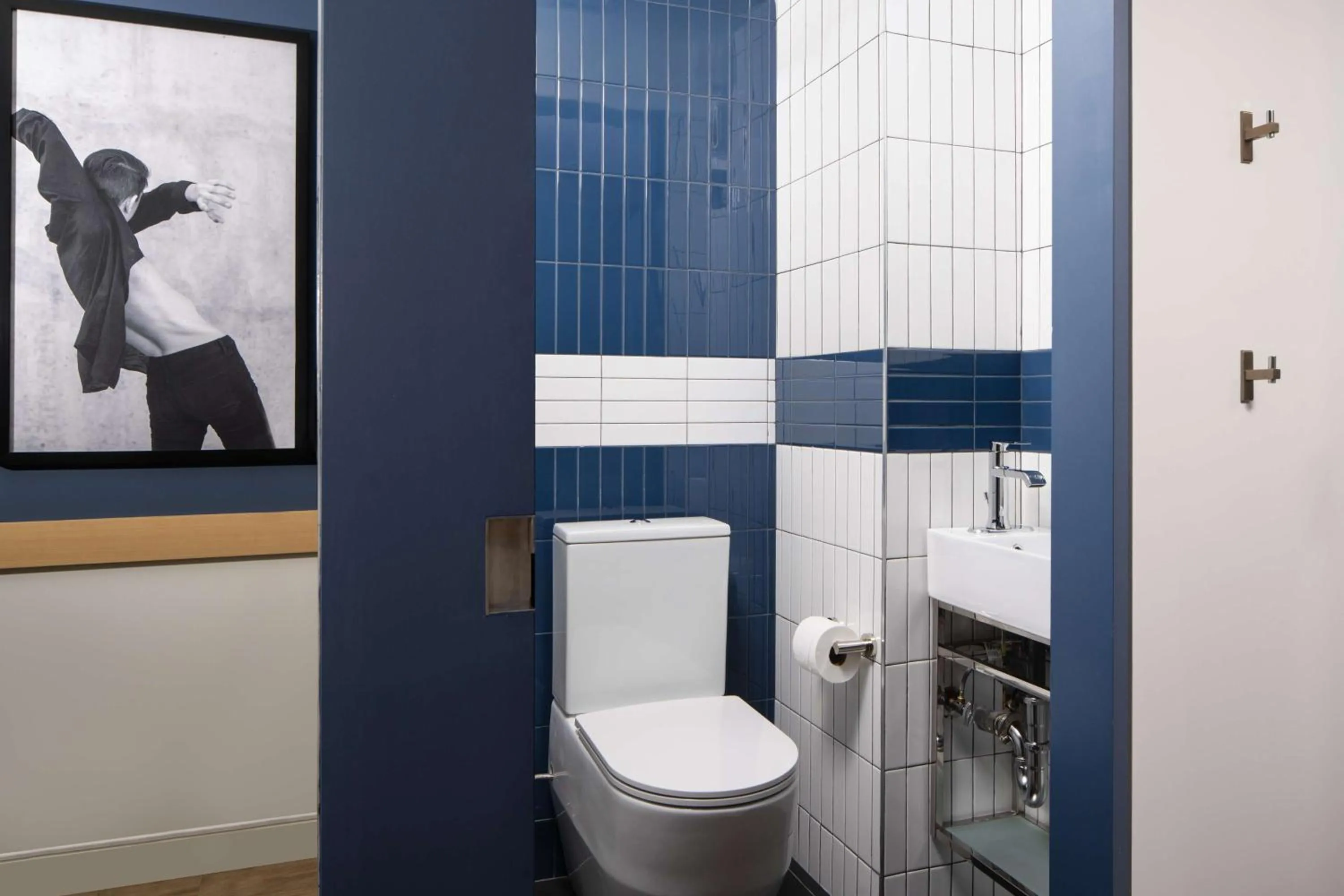 Bathroom in Motto by Hilton New York City Chelsea