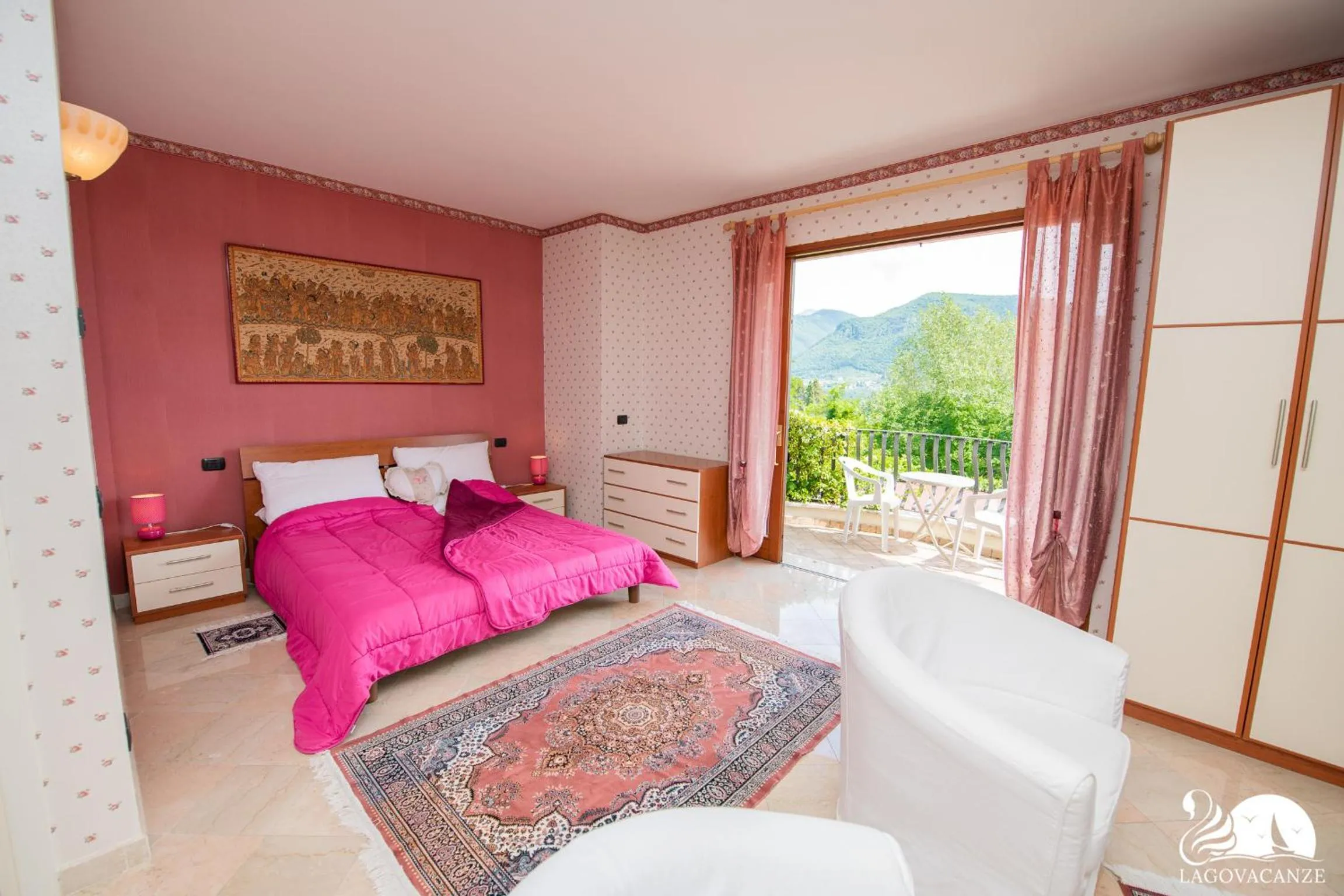 Other, Bed in Feeling House