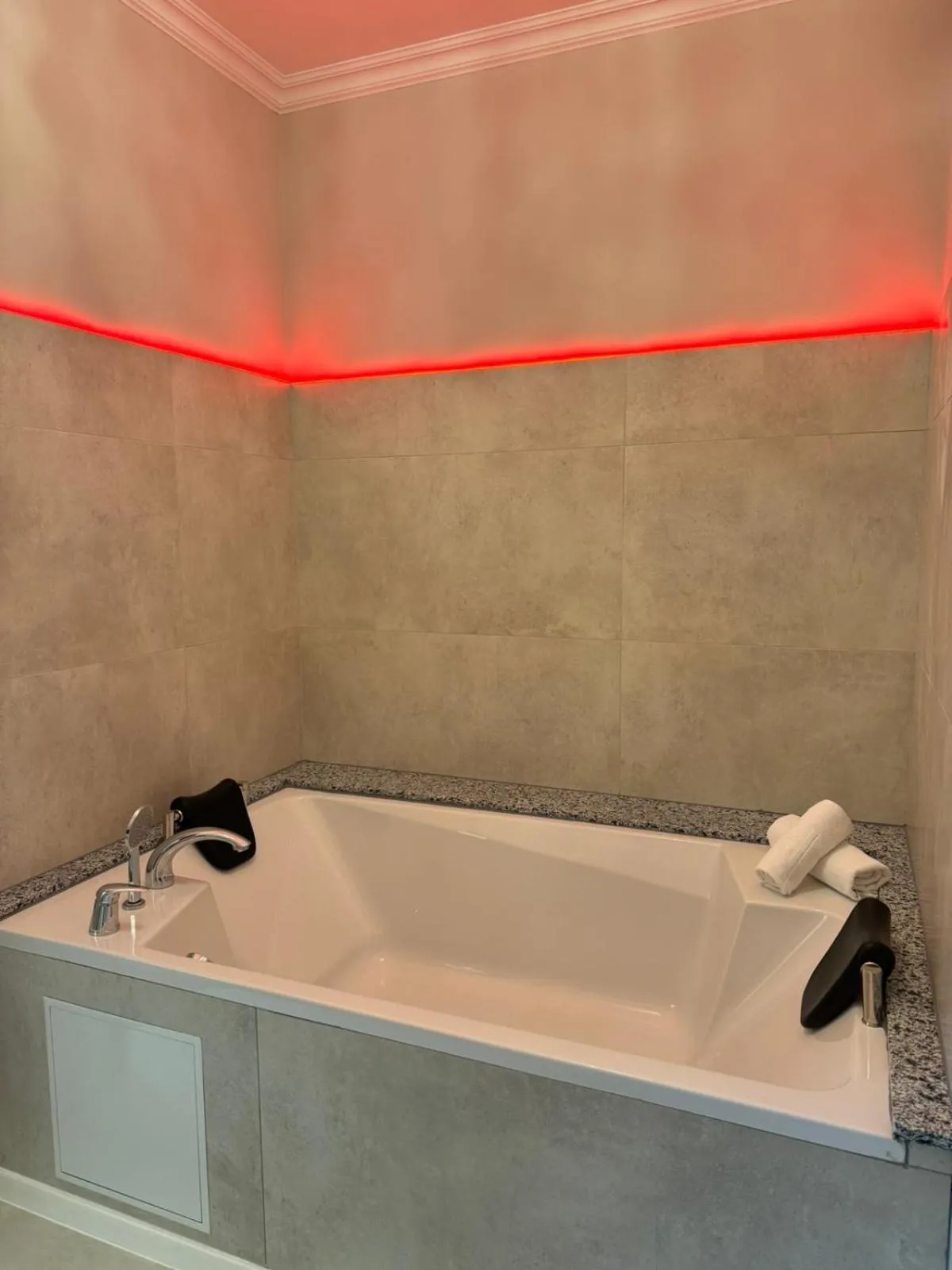 Bath in Hotel Vidović
