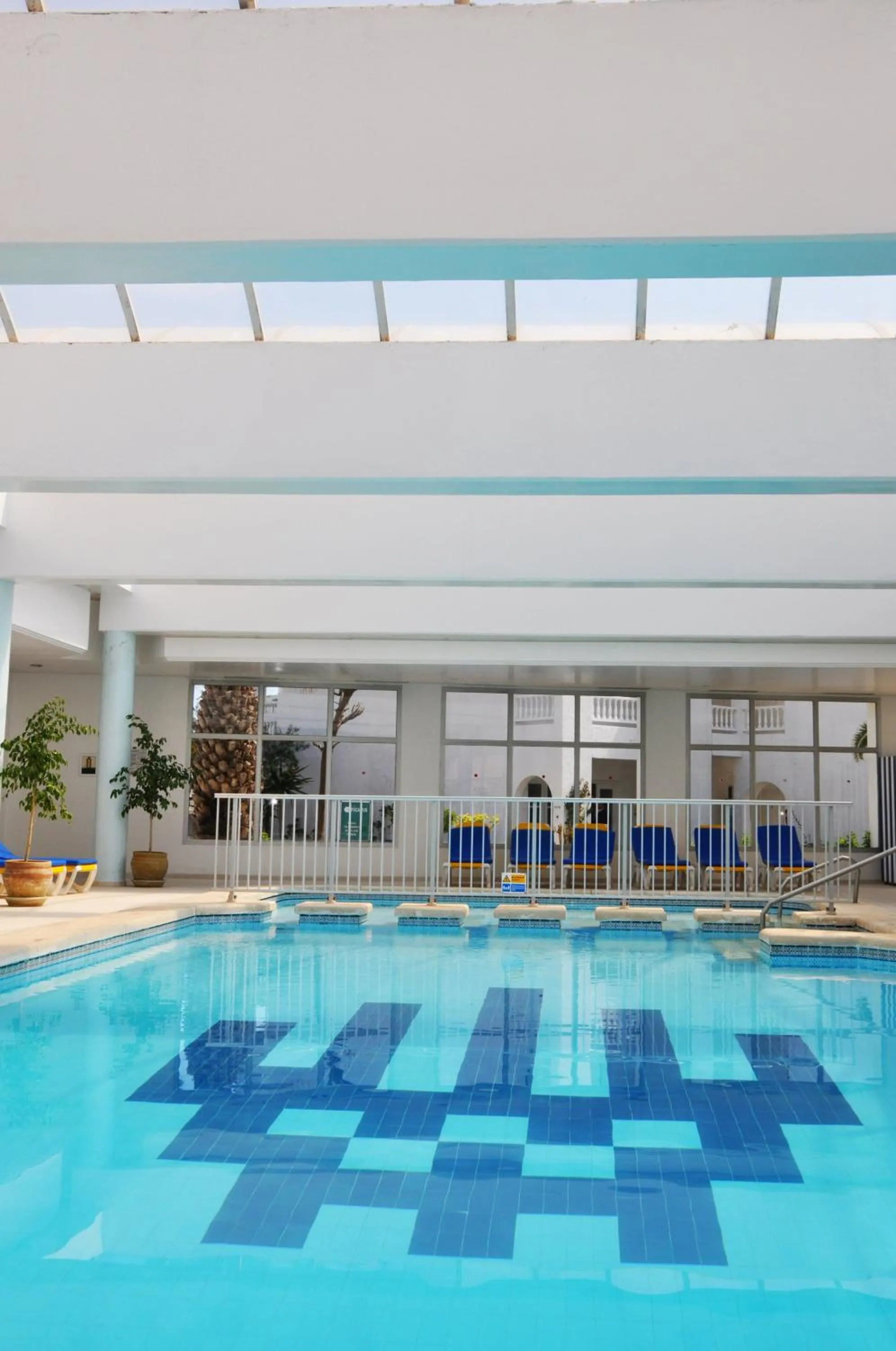 Swimming pool in Kanta Resort and Spa