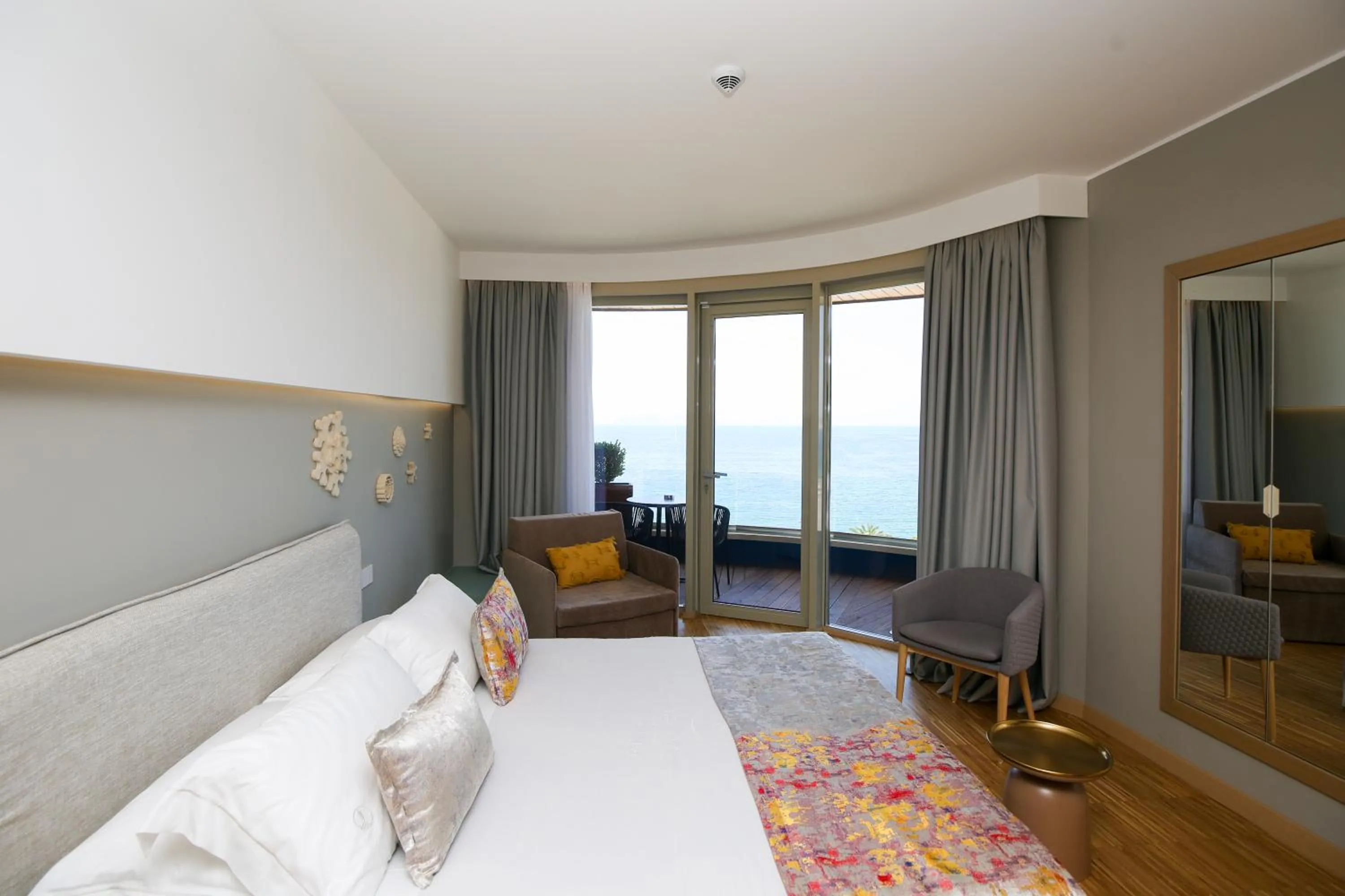 Superior Double Room in Hotel Vlora Priam, Affiliated by Melia