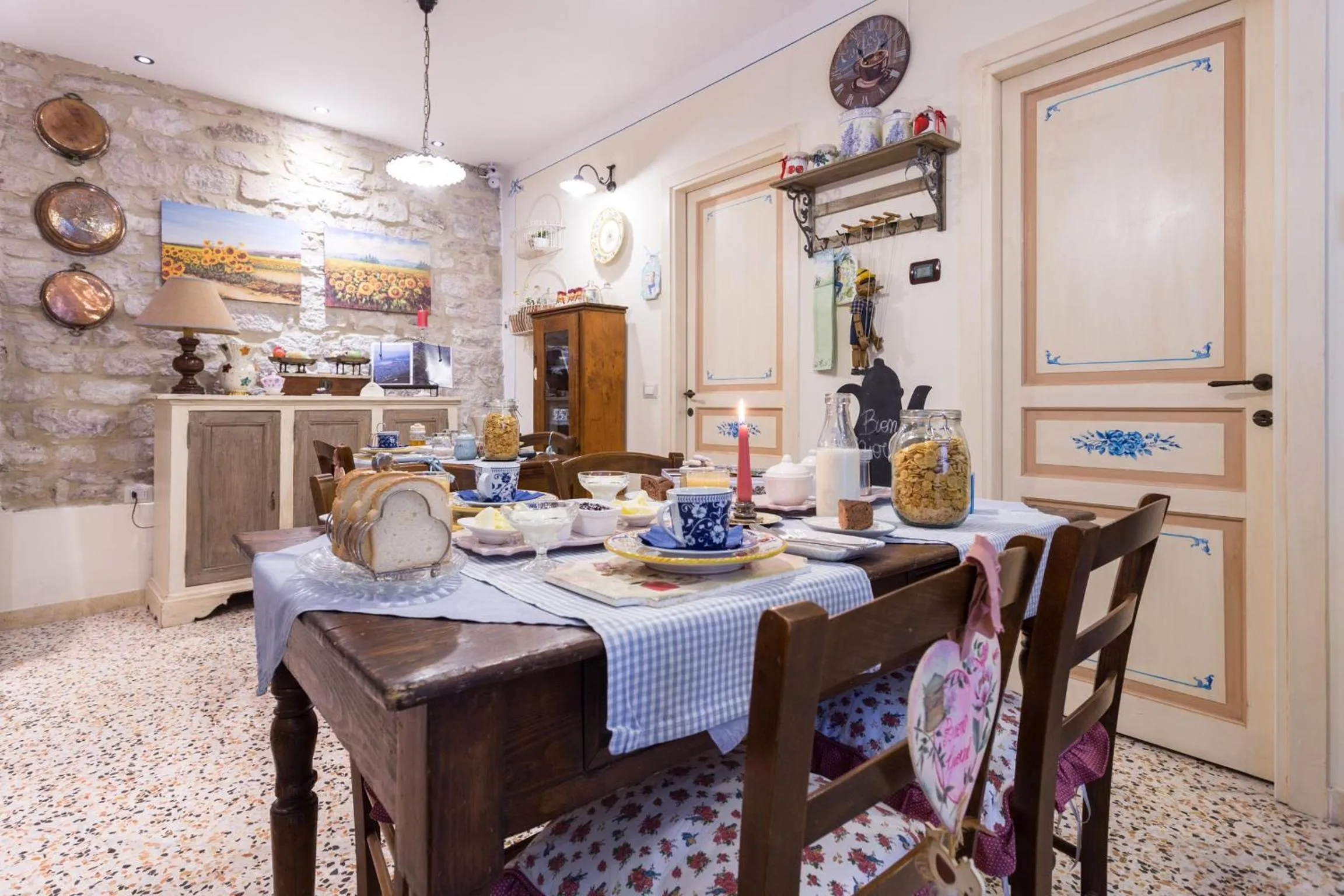 Italian breakfast in Bed and Breakfast A casa delle Fate
