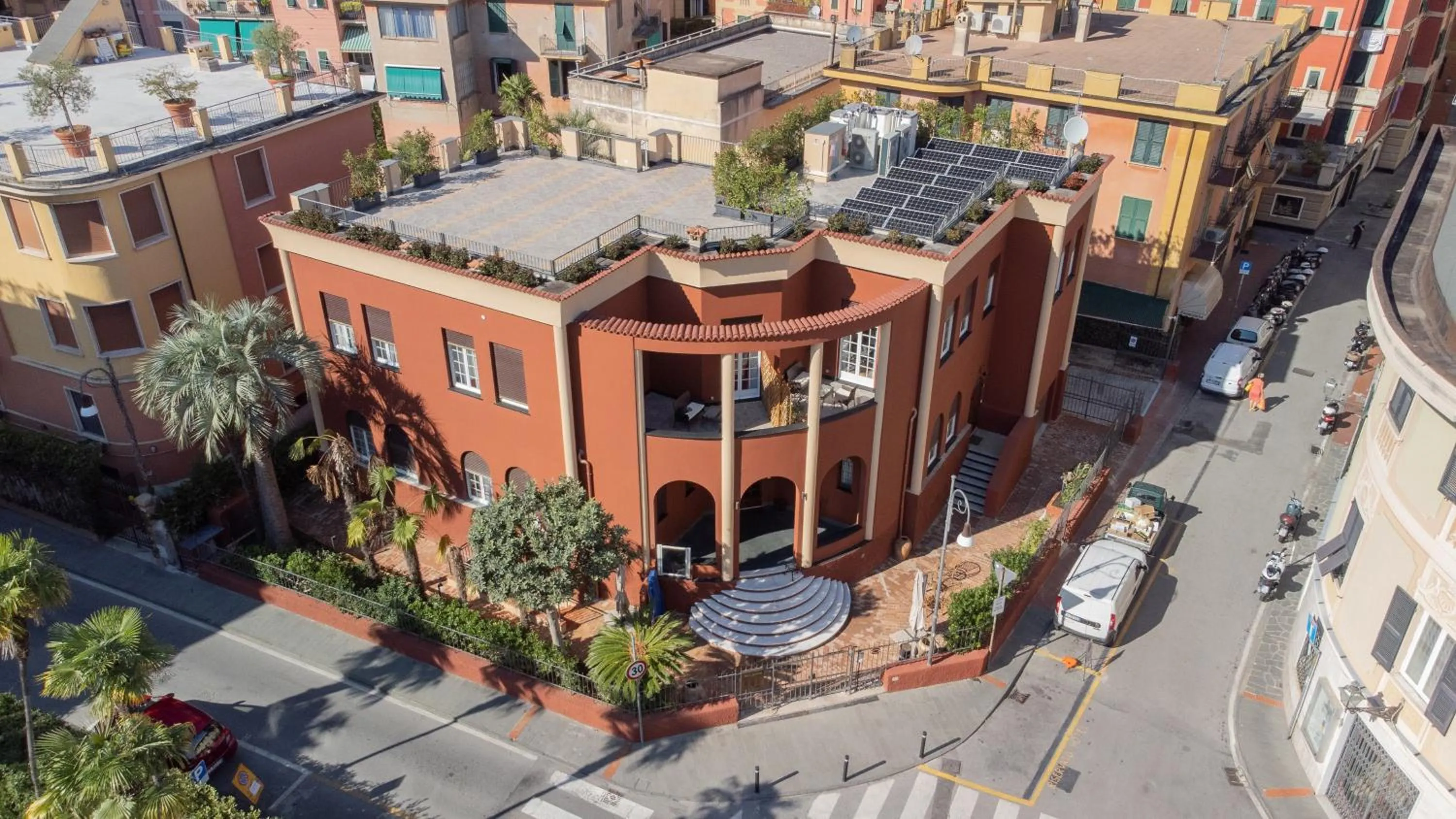 Property building in Hotel Villa Alberti Portofino Land