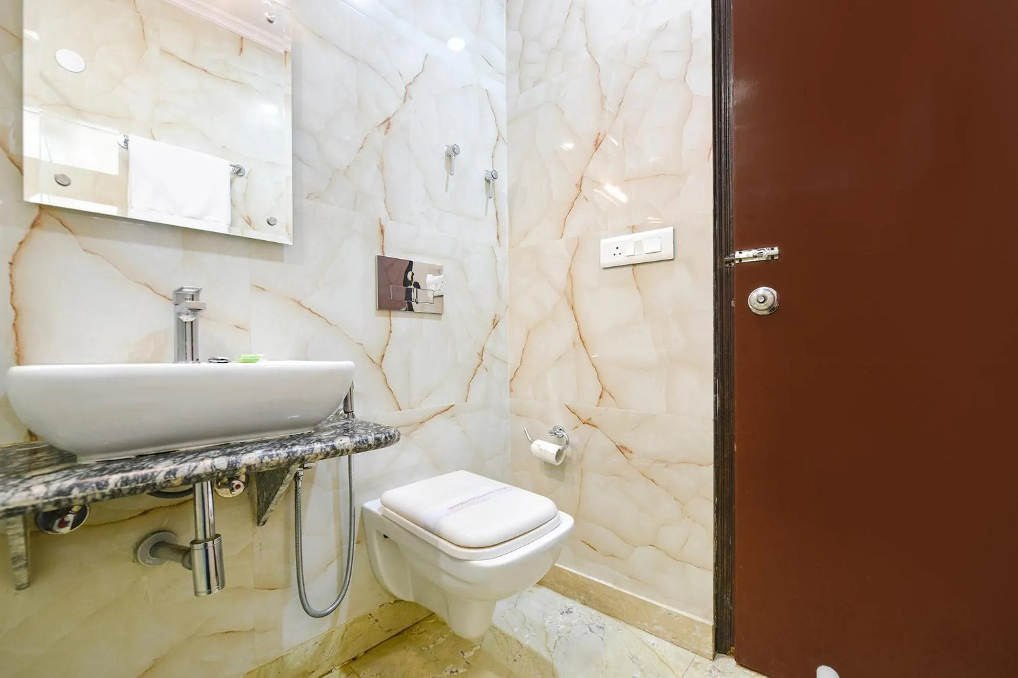 Bathroom in FabHotel Jaggi Palace Karol Bagh