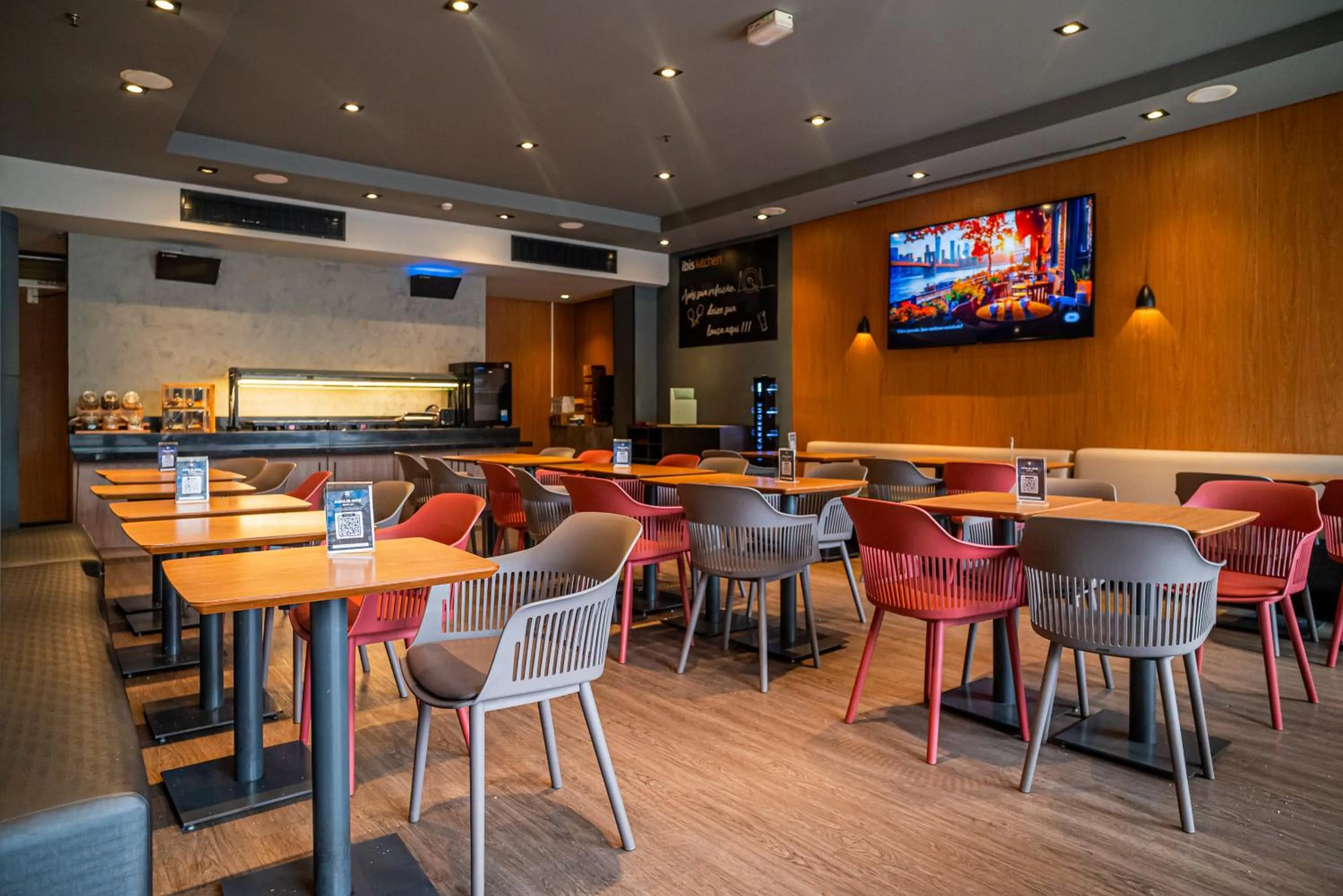 Restaurant/places to eat in ibis Guarulhos Aeroporto