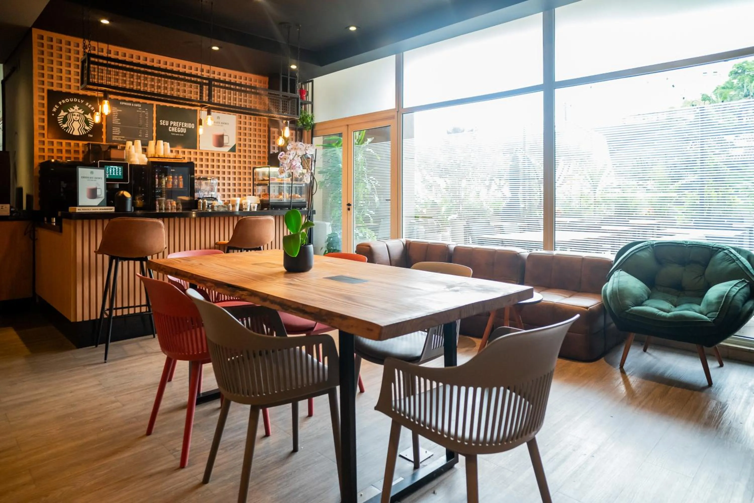 Restaurant/places to eat in ibis Guarulhos Aeroporto