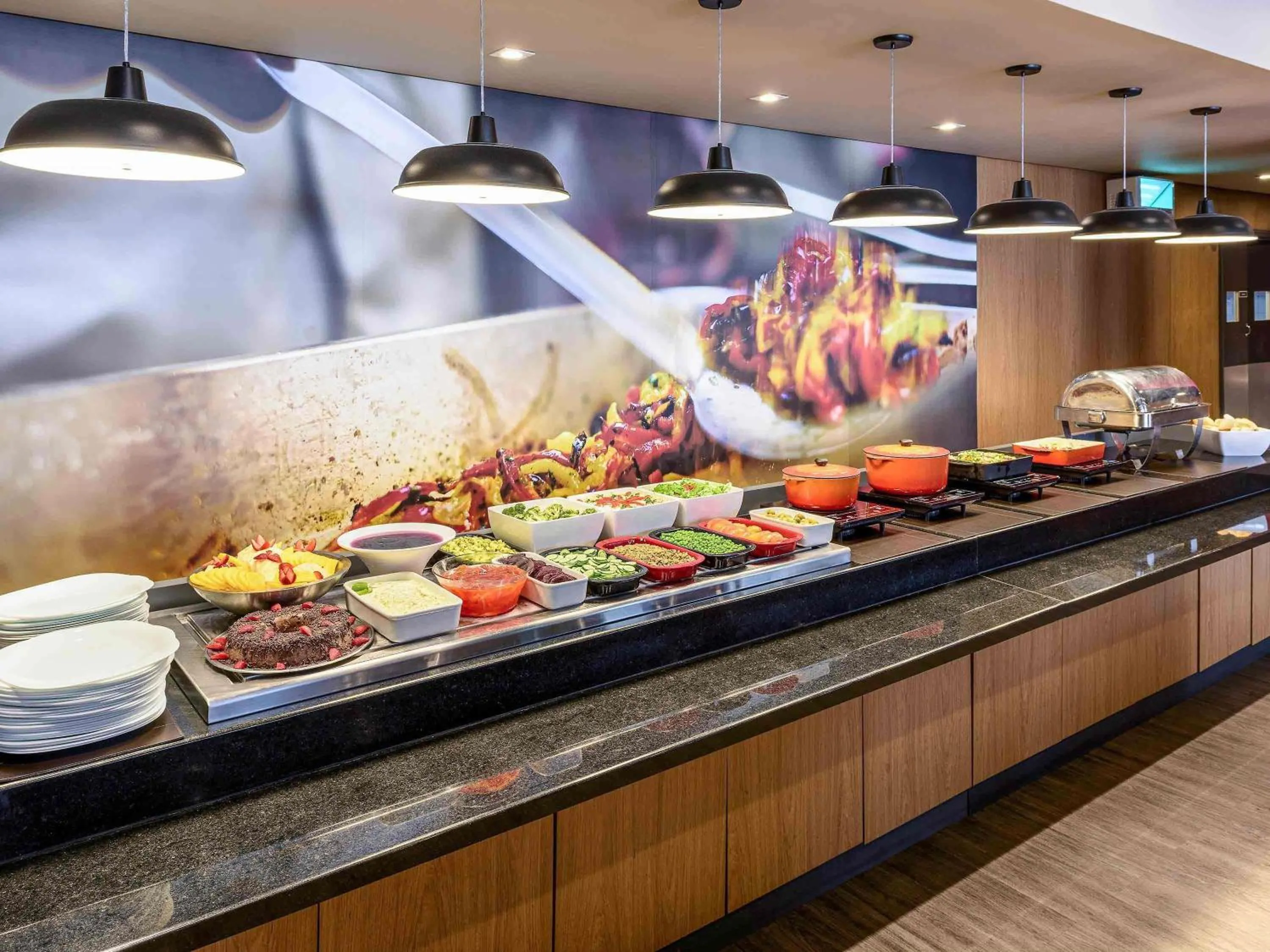 Restaurant/places to eat in ibis Guarulhos Aeroporto