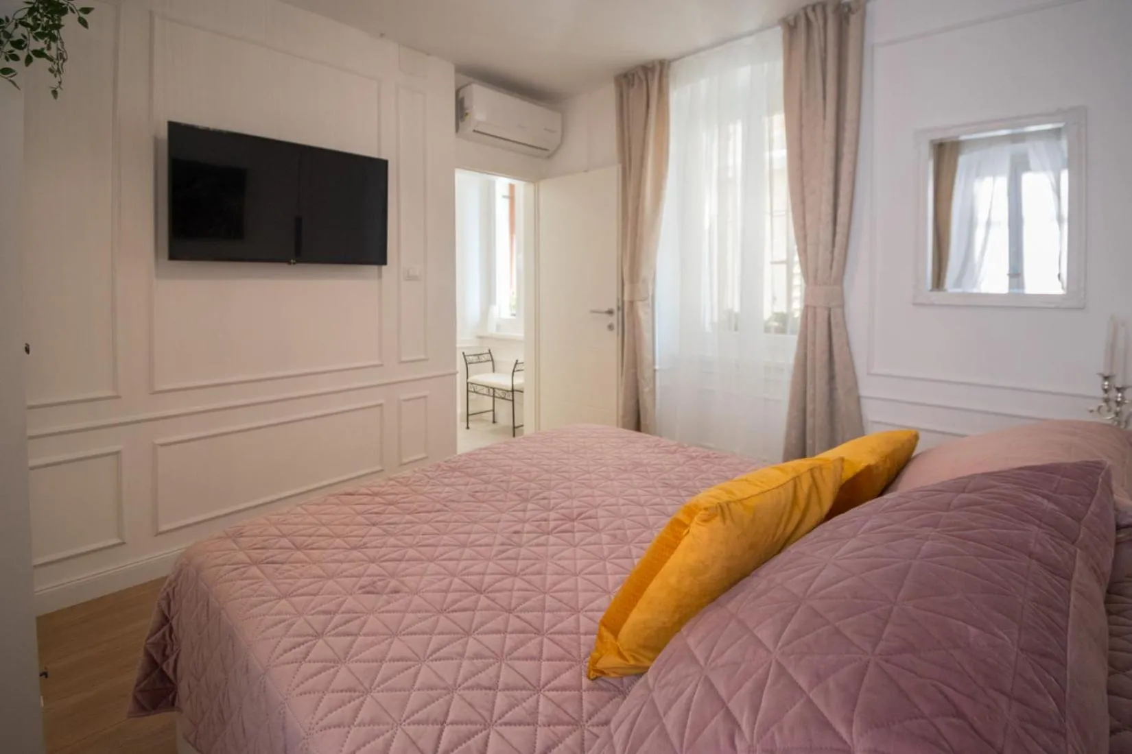 Apartment TRIXI MAKSIMIJAN