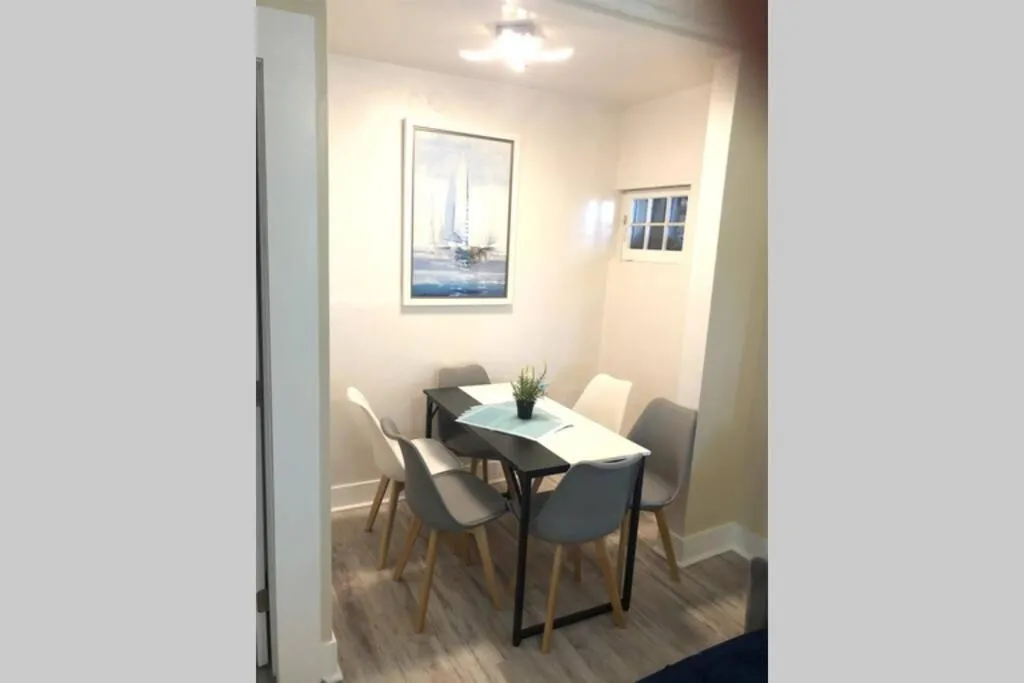 Dining area in Viva Pacifica