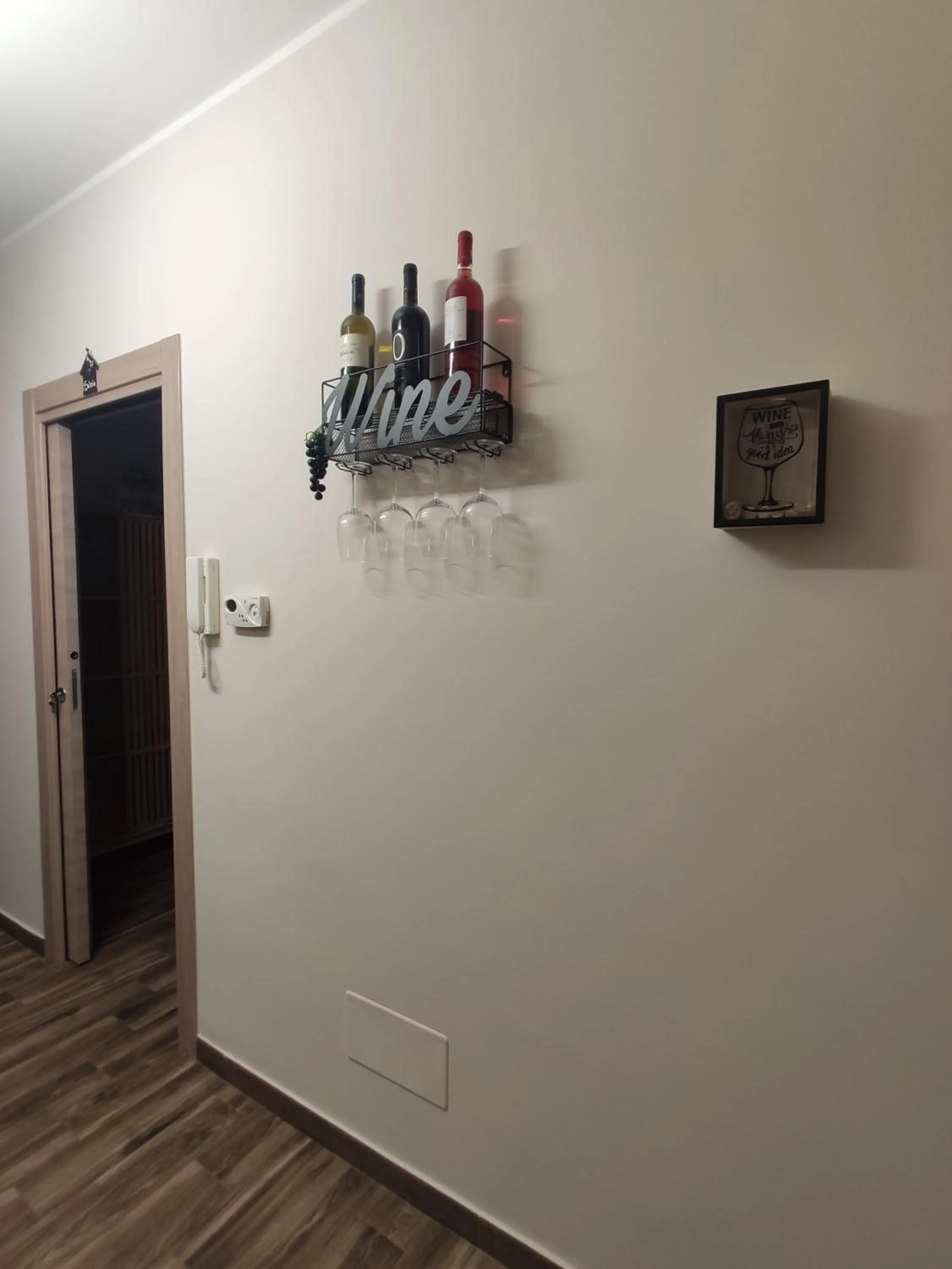 Tizzy Apartment & Rooms