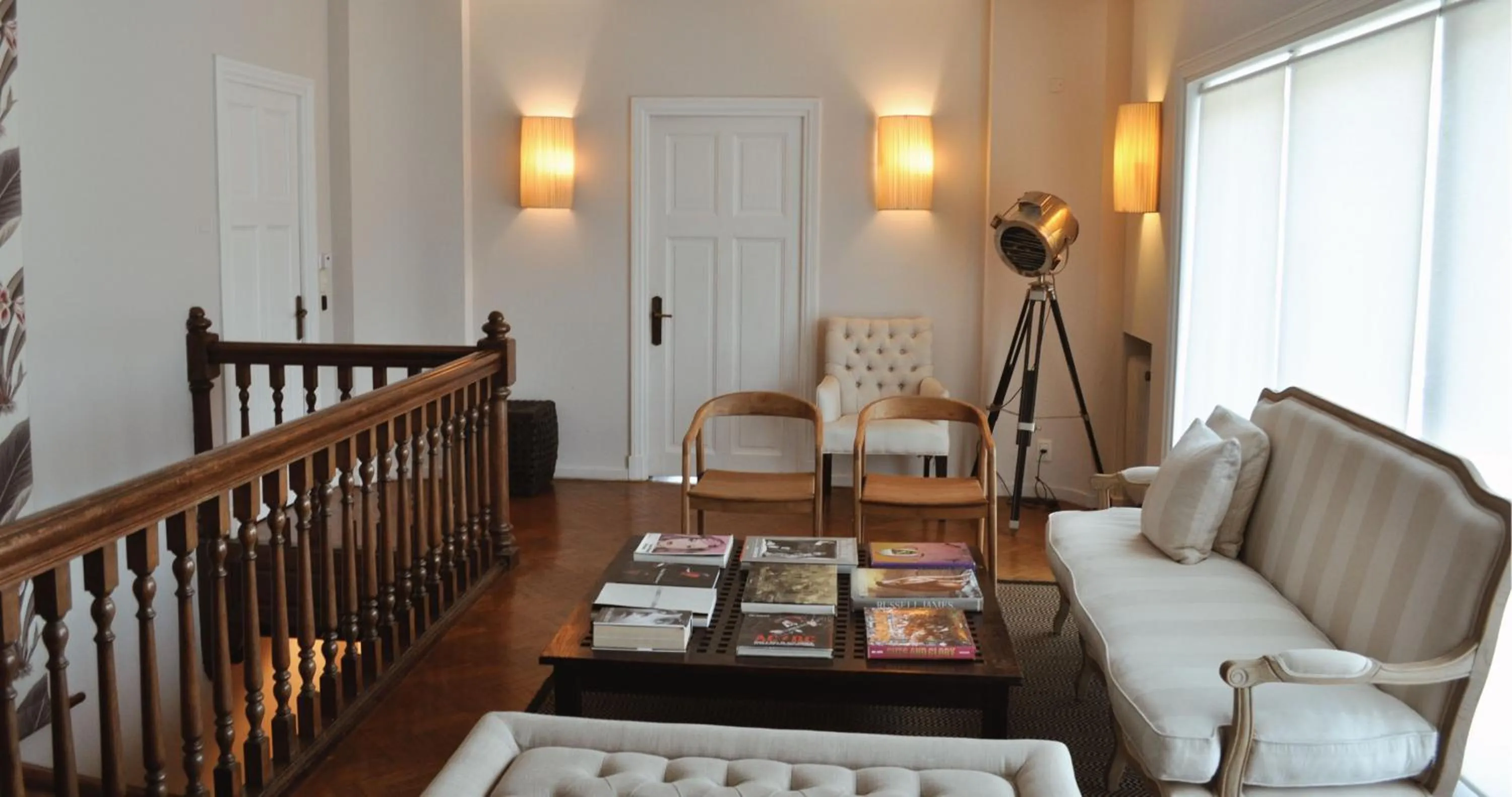 Seating area in Le Bibló