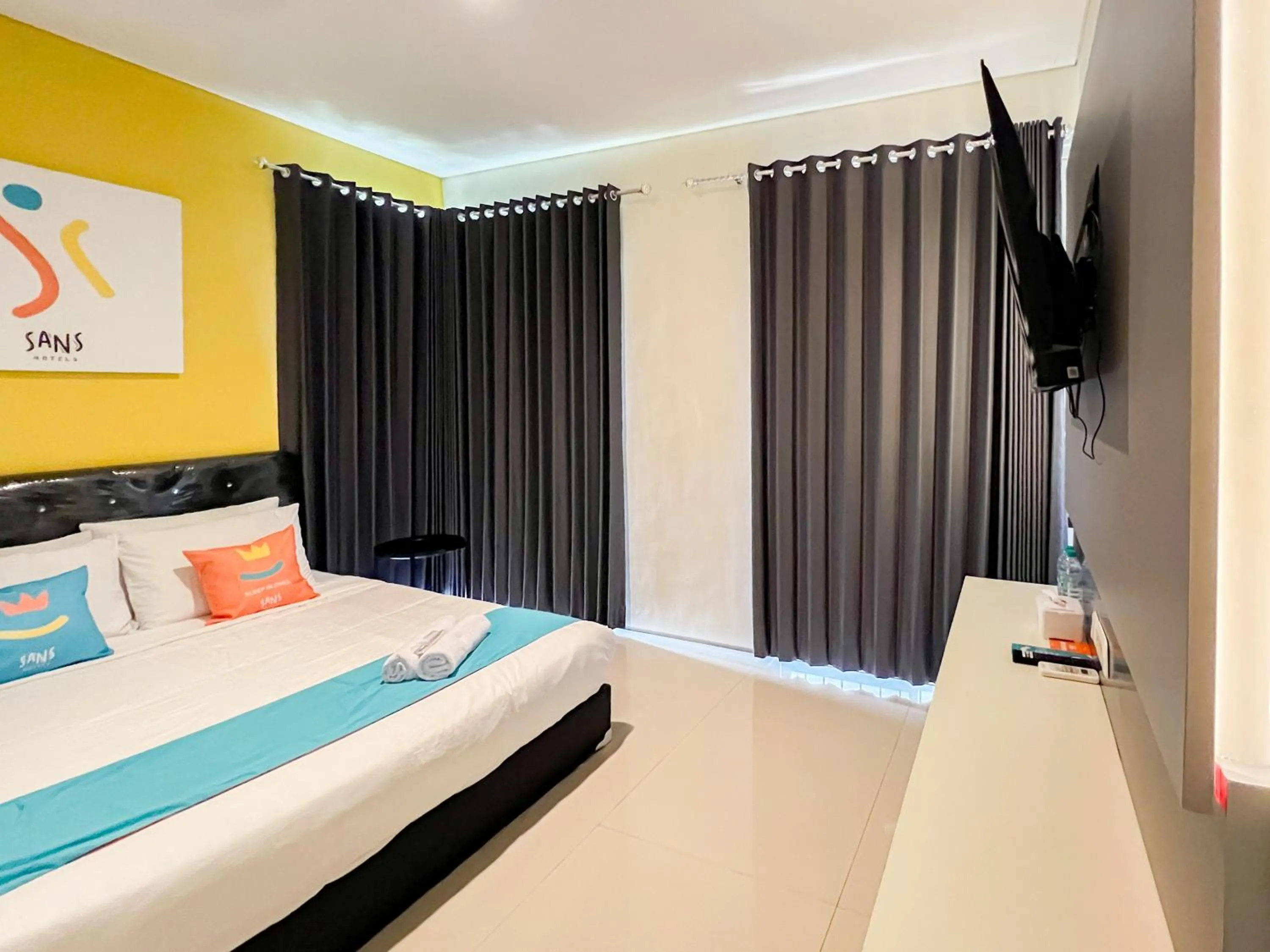 Bedroom, Bed in Sans Stay Bukit Palma Citraland