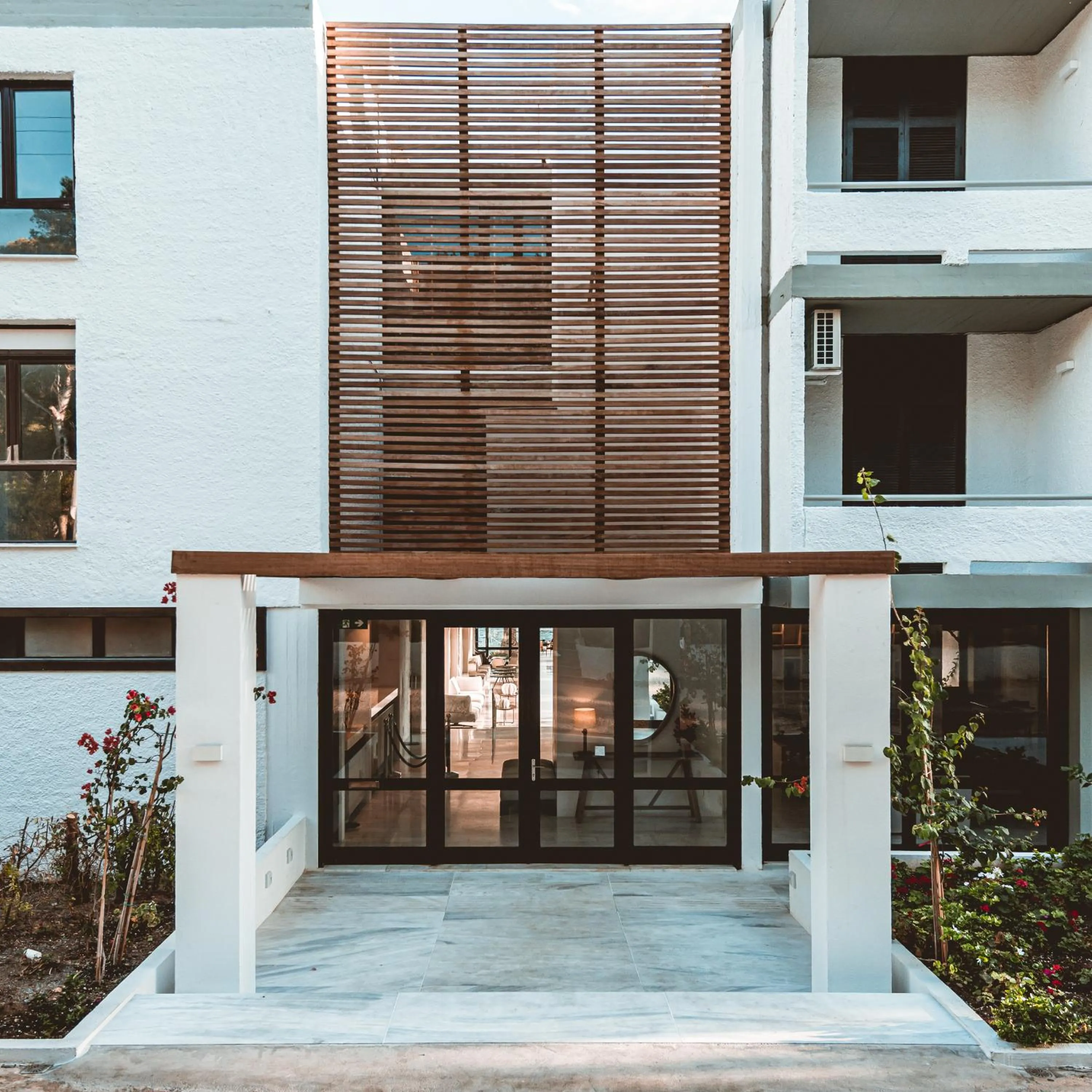 Facade/entrance in Apollo Resort