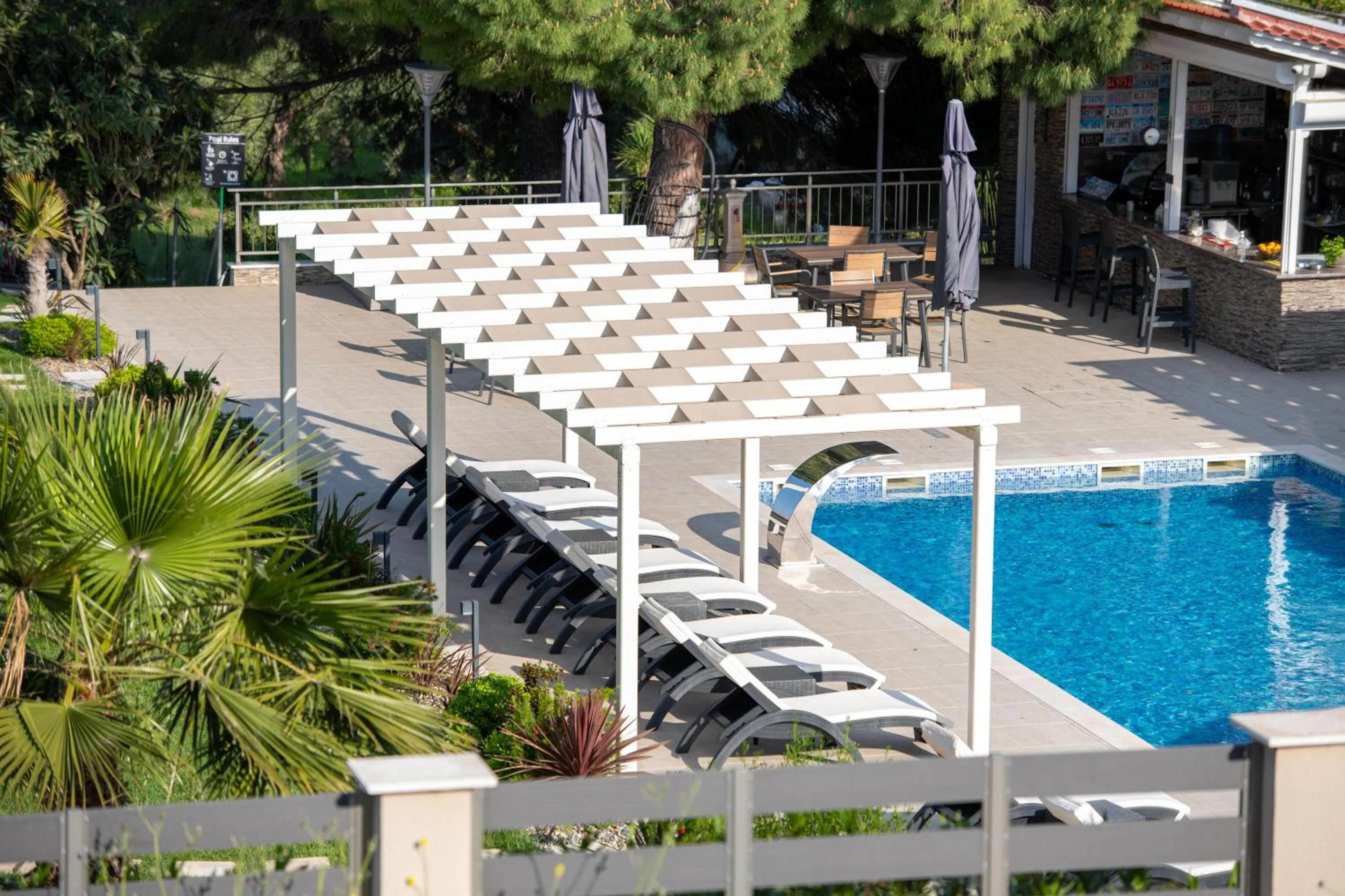 Swimming pool in Villa Sara