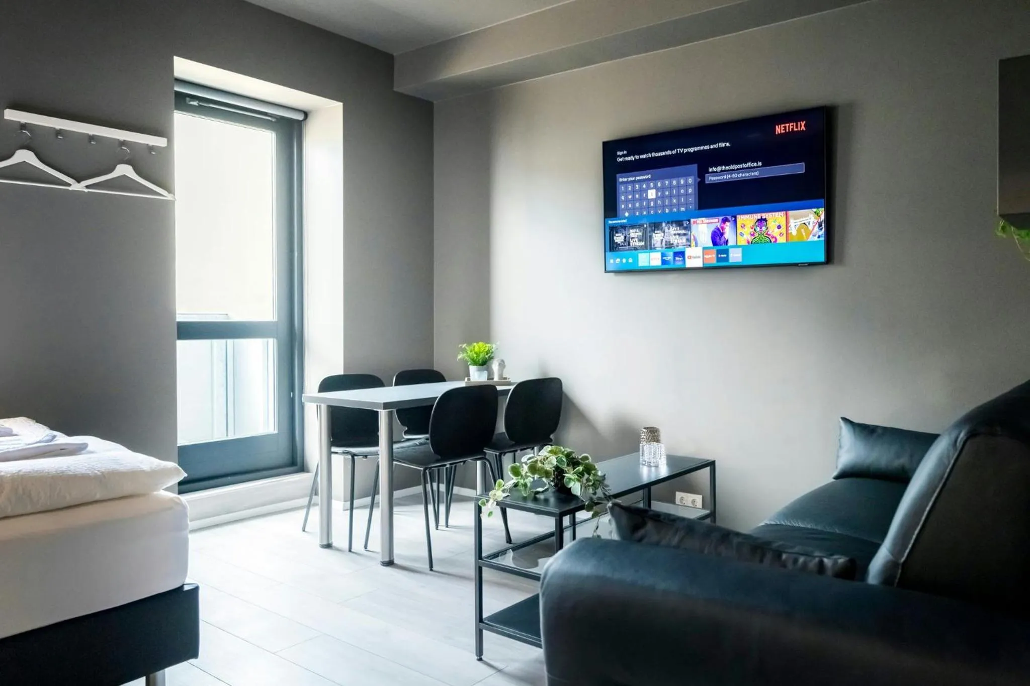 Bedroom, Bed in The New Post Office