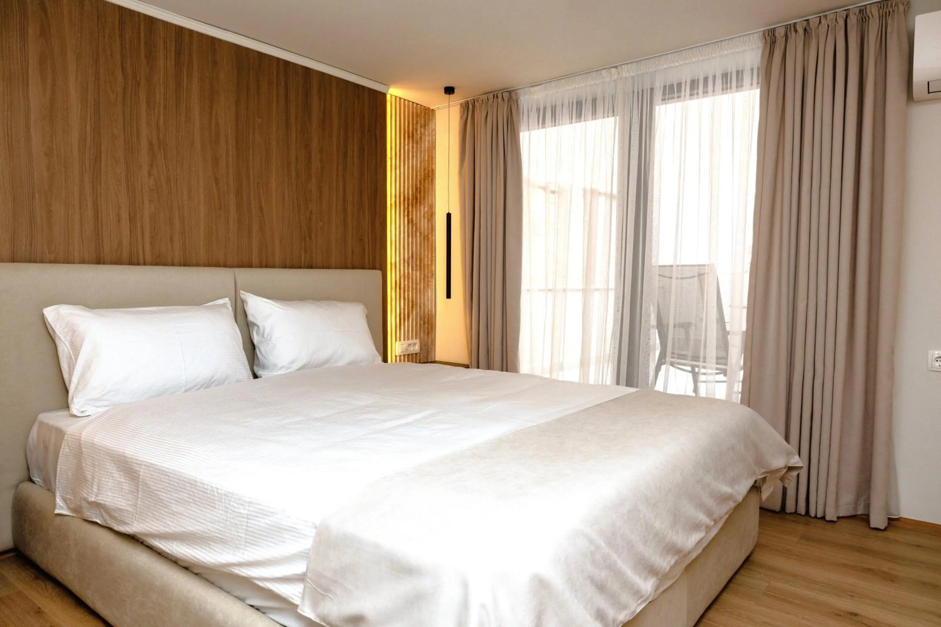 ZARO Apartments