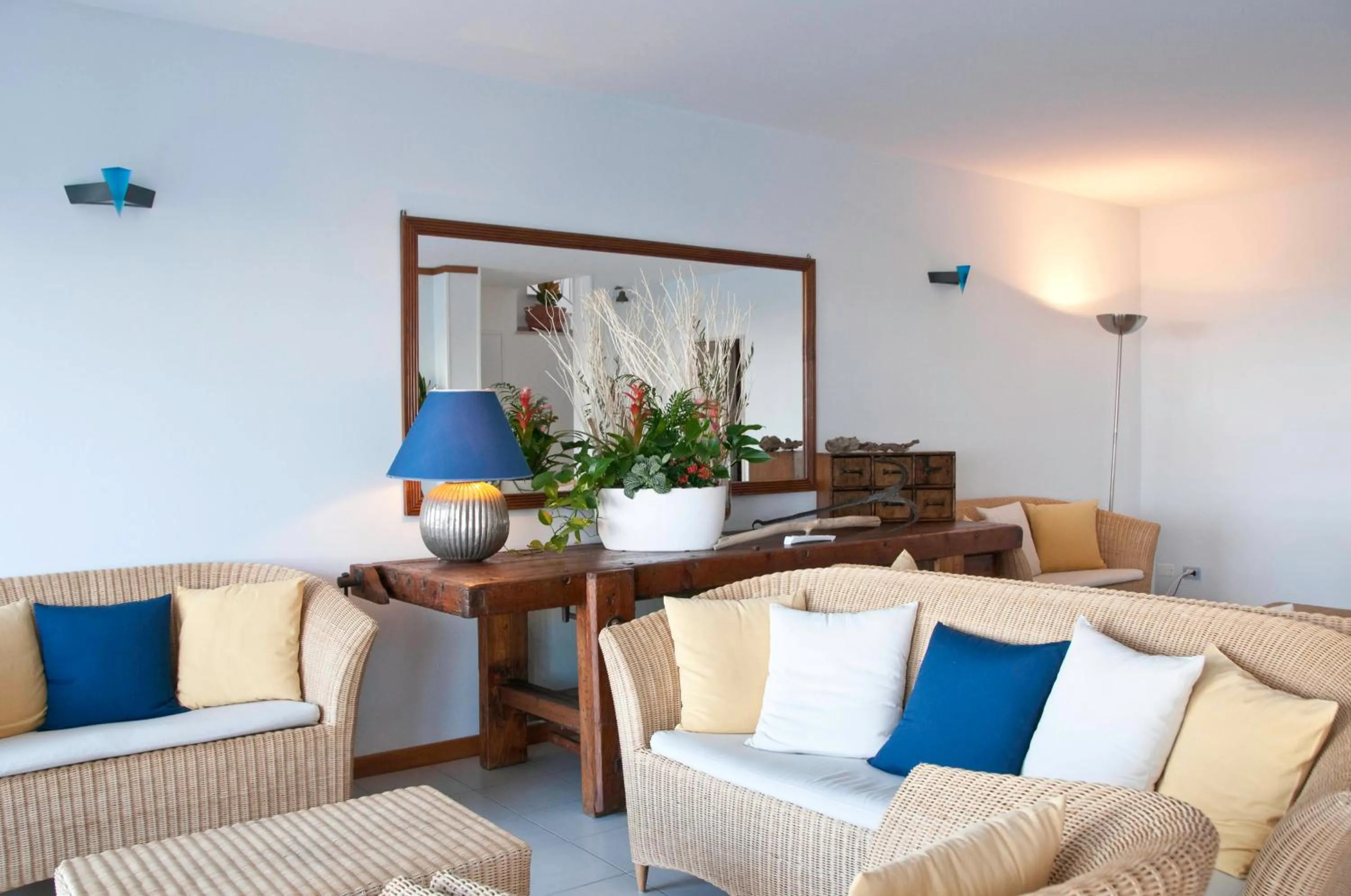 Living room in Kiss Beachfront Hotel & Restaurant