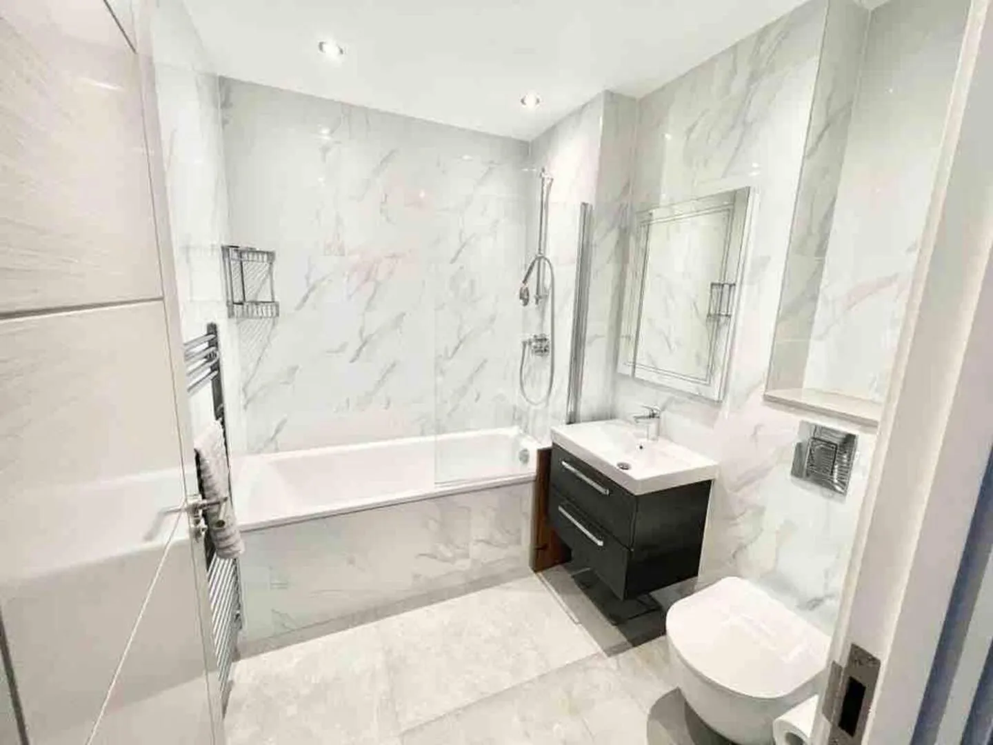 D & D Luxury Apartments