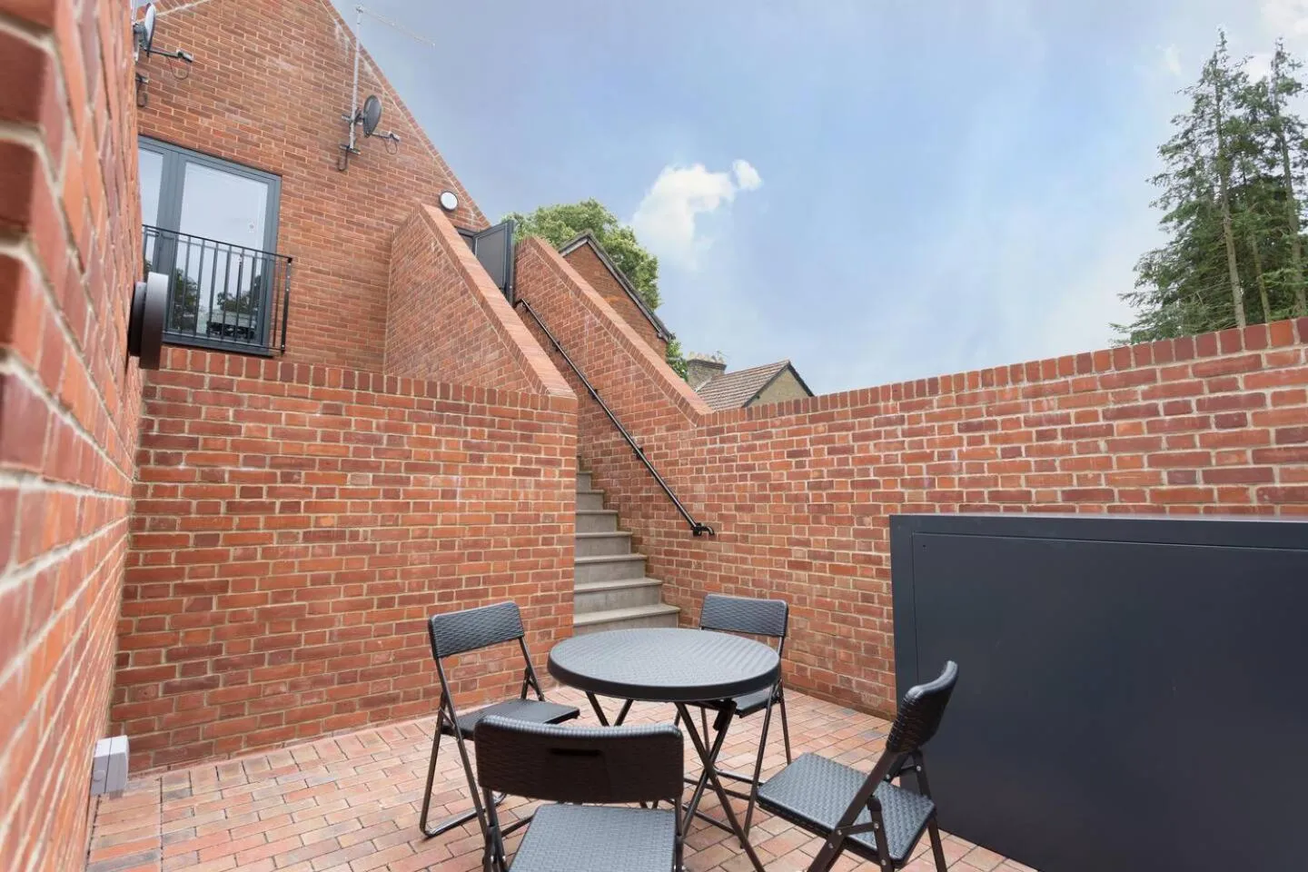 D & D Luxury Apartments