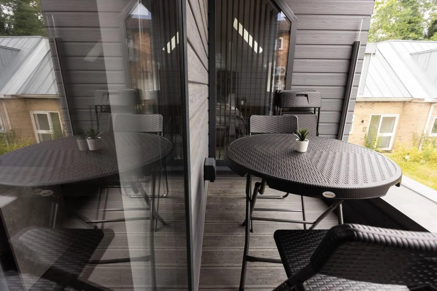 D & D Luxury Apartments