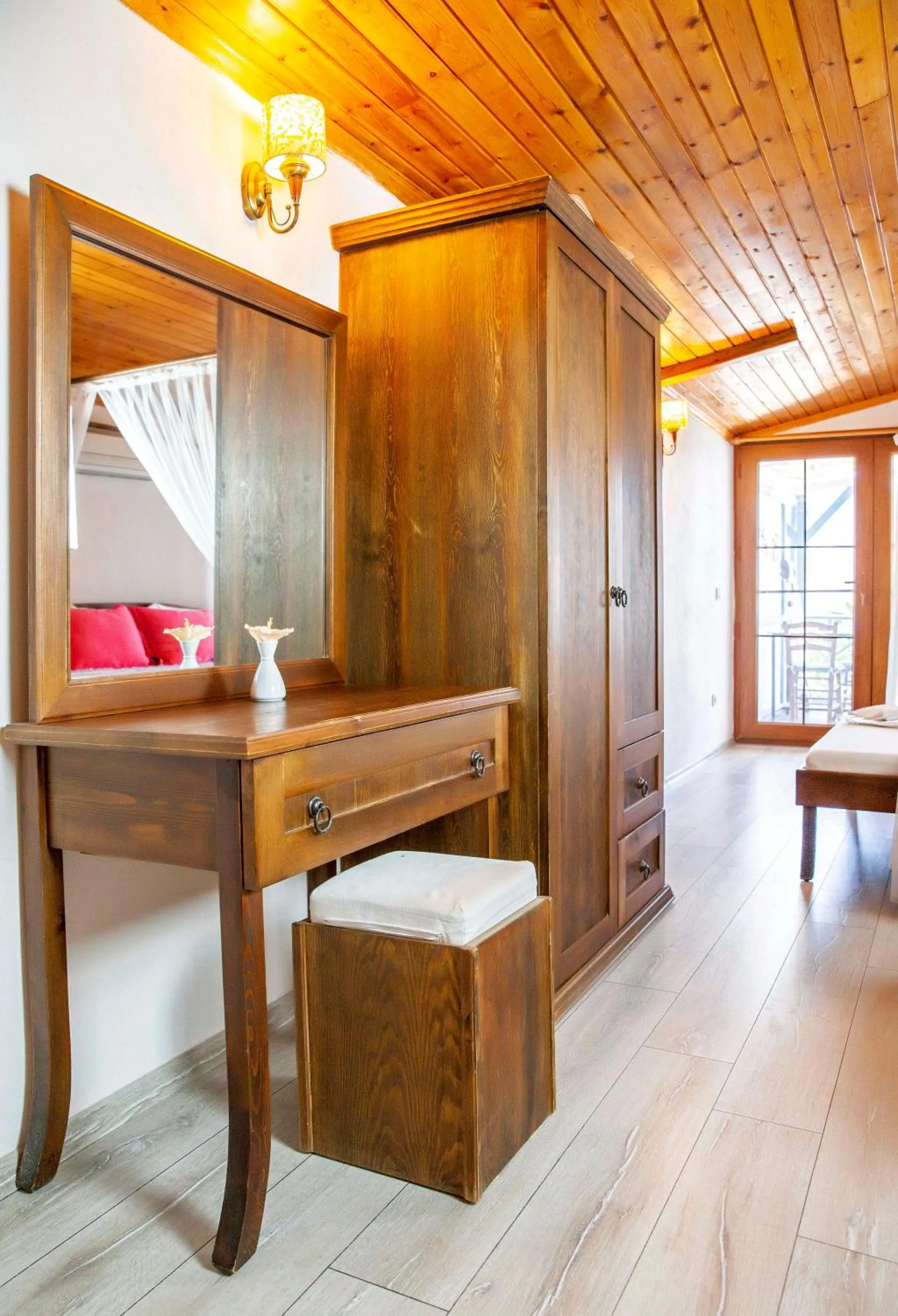 Massage in Aphrodite Hotel Bozburun