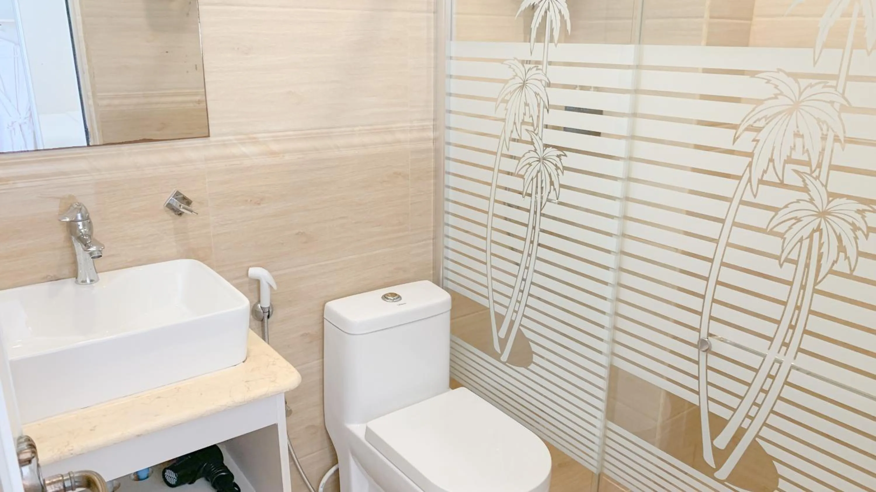 Toilet in iCom Marina Sea View