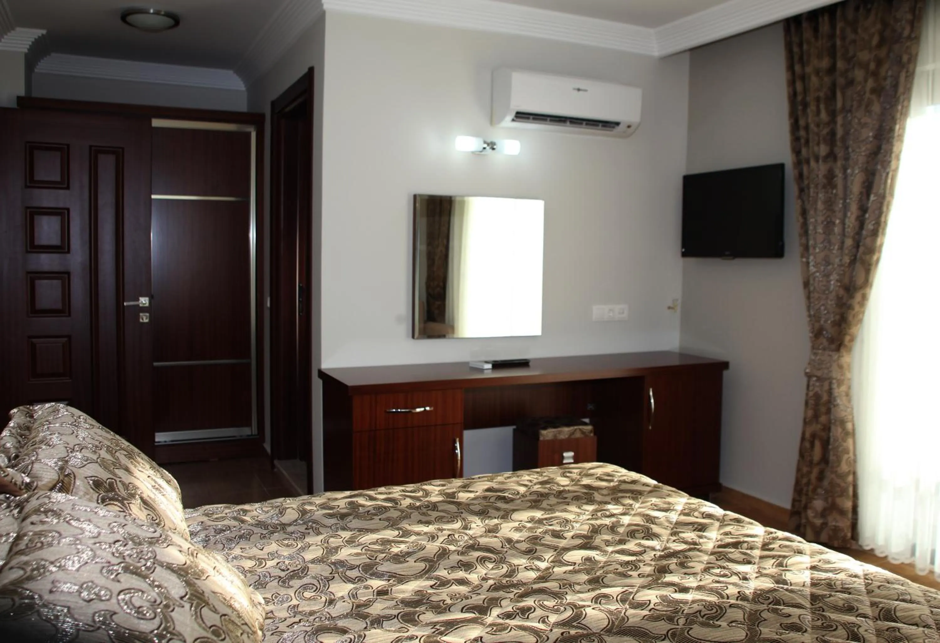 Bed in Keyf Konak Boutique Hotel