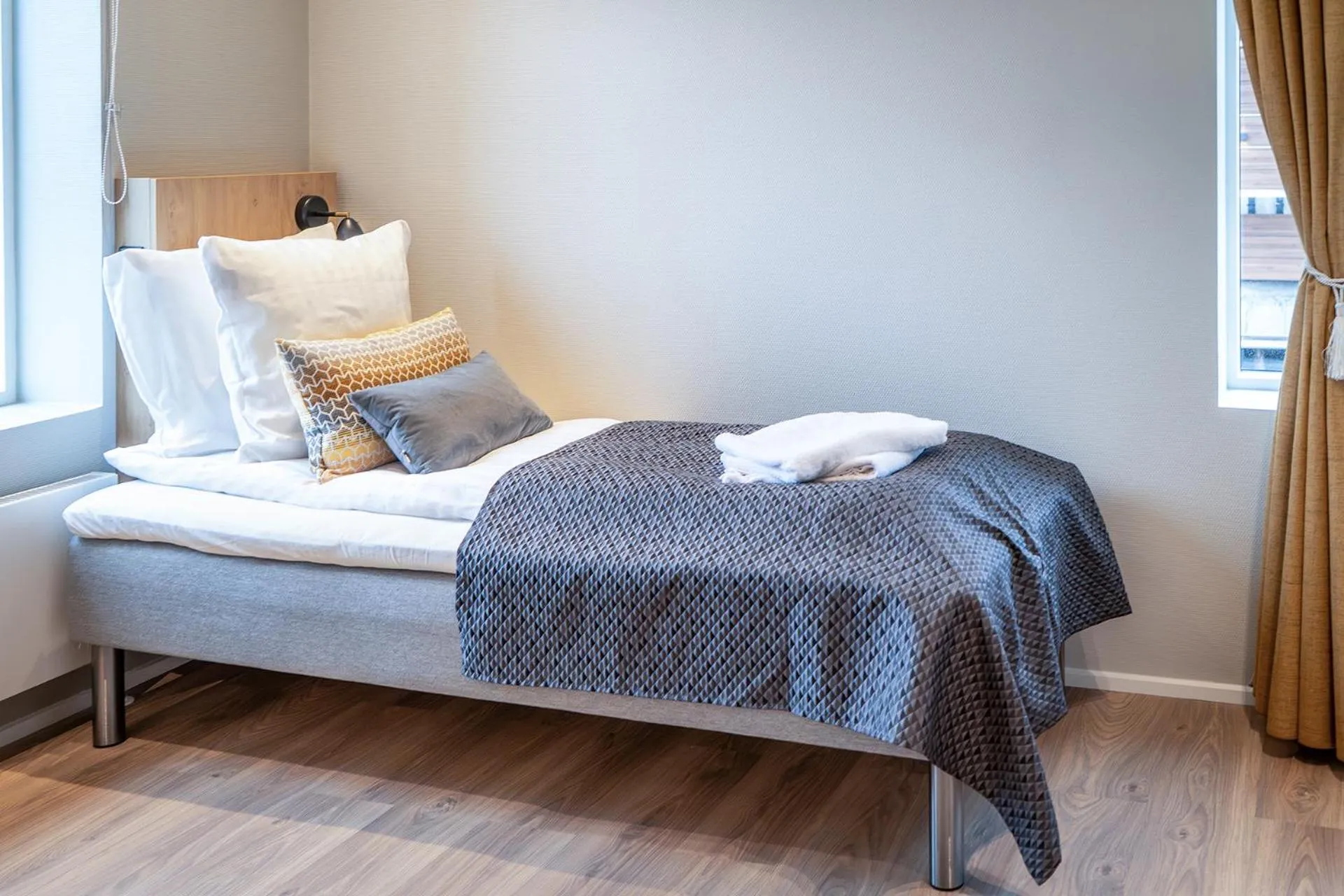 Bed in HOTEL SØMA Sisimiut