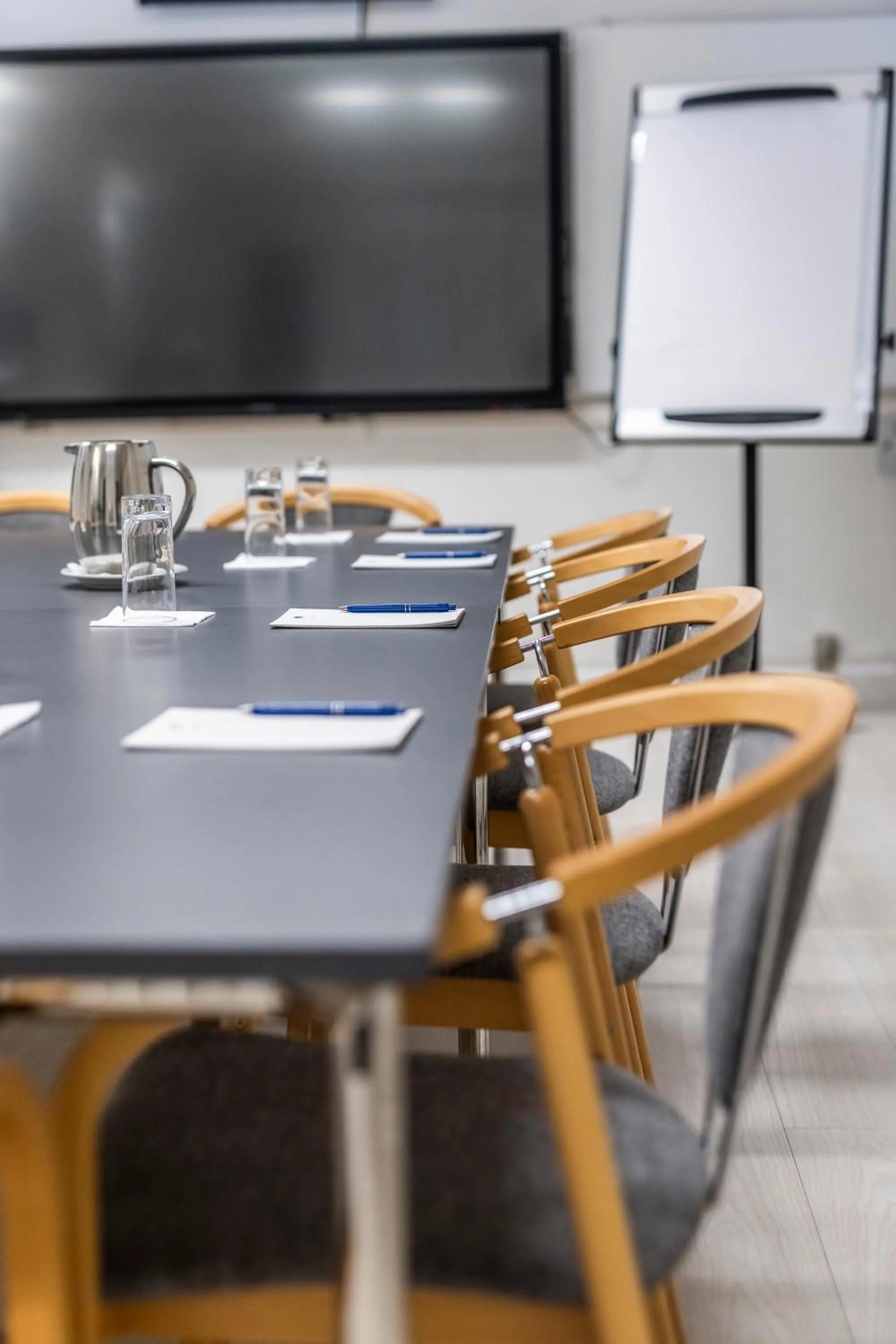 Meeting/conference room in HOTEL SØMA Sisimiut