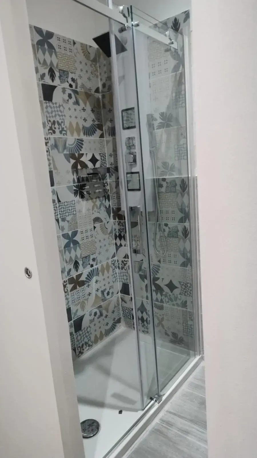 Studio Apartment with Balcony in Hotel Brioni Studio Apartment with Balcony in Hotel Brioni