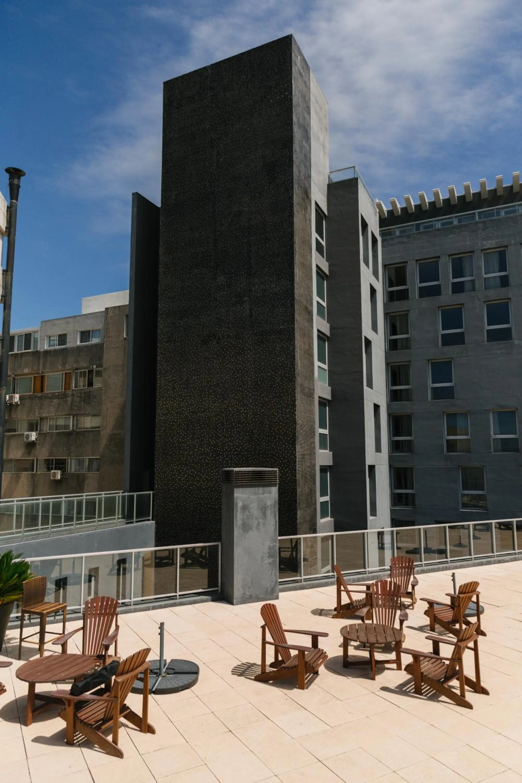 Swimming pool in Opta Coliving Punta Carretas