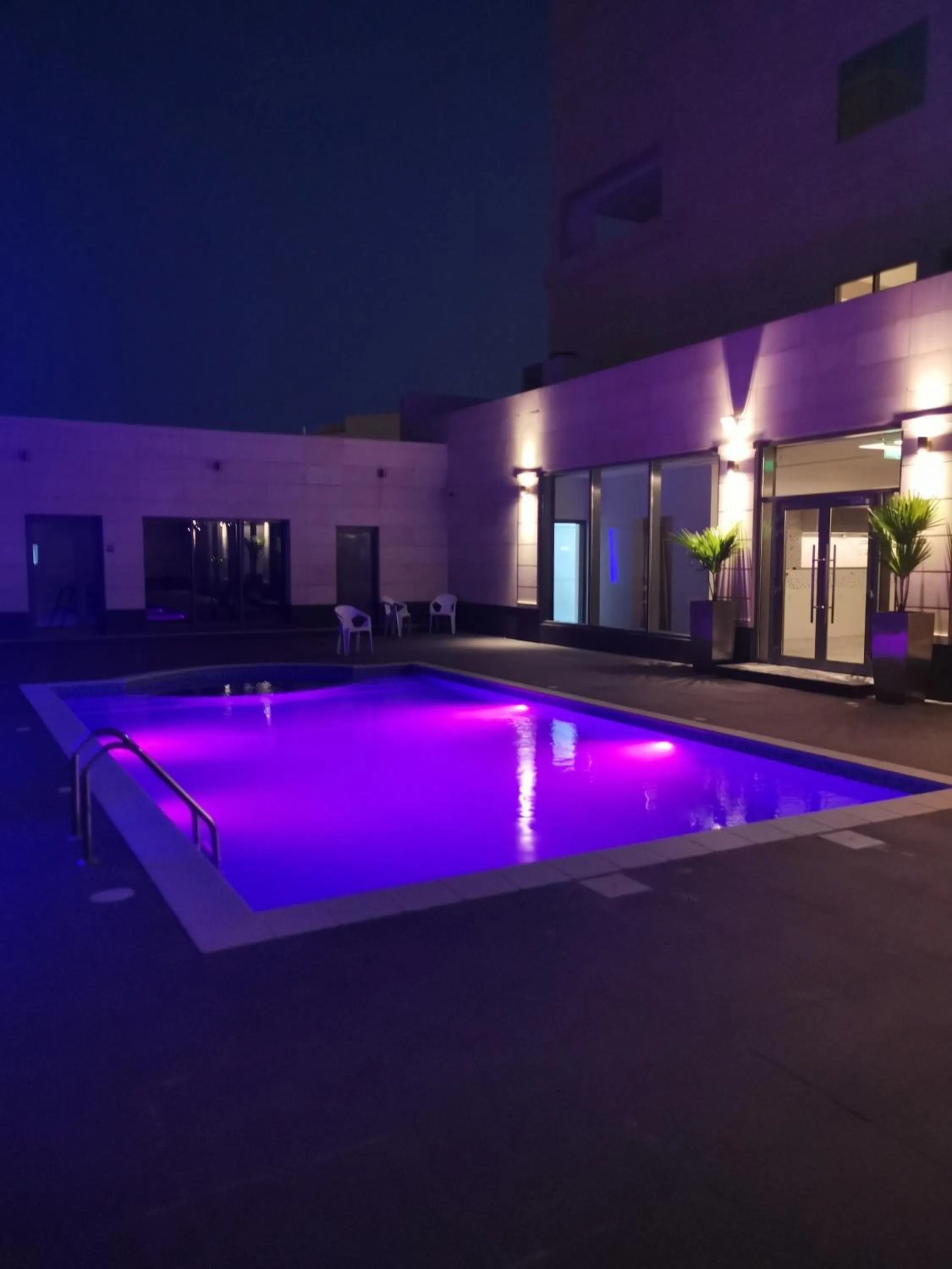 Swimming pool in Beata Garden Serviced Apartment