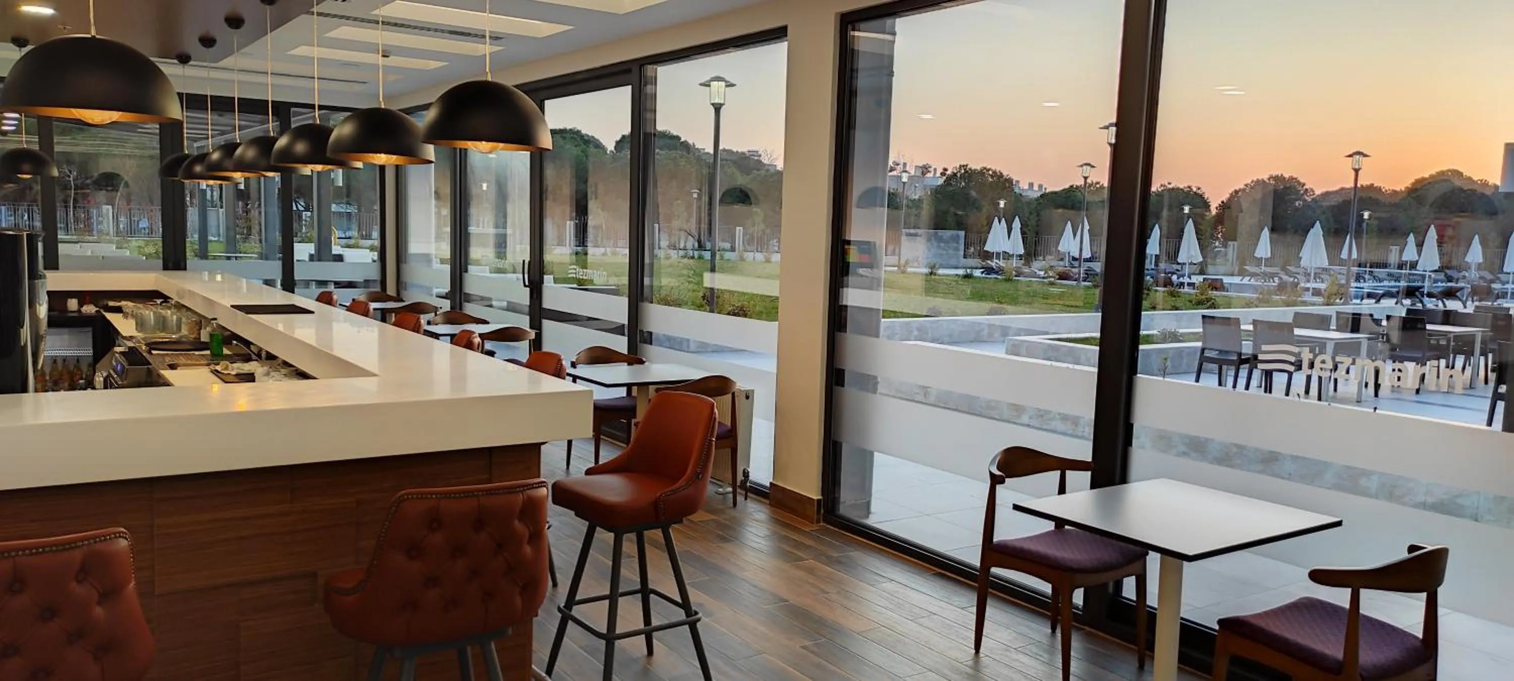 Lounge or bar in TEZMADRA HOTEL