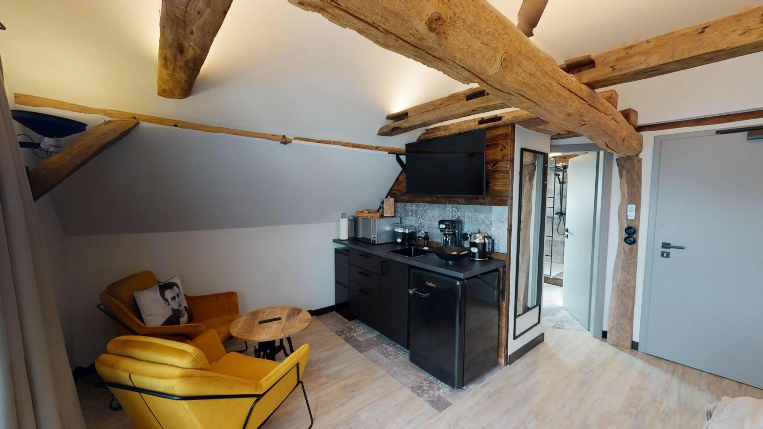 kitchen in Hotel Alte Schule