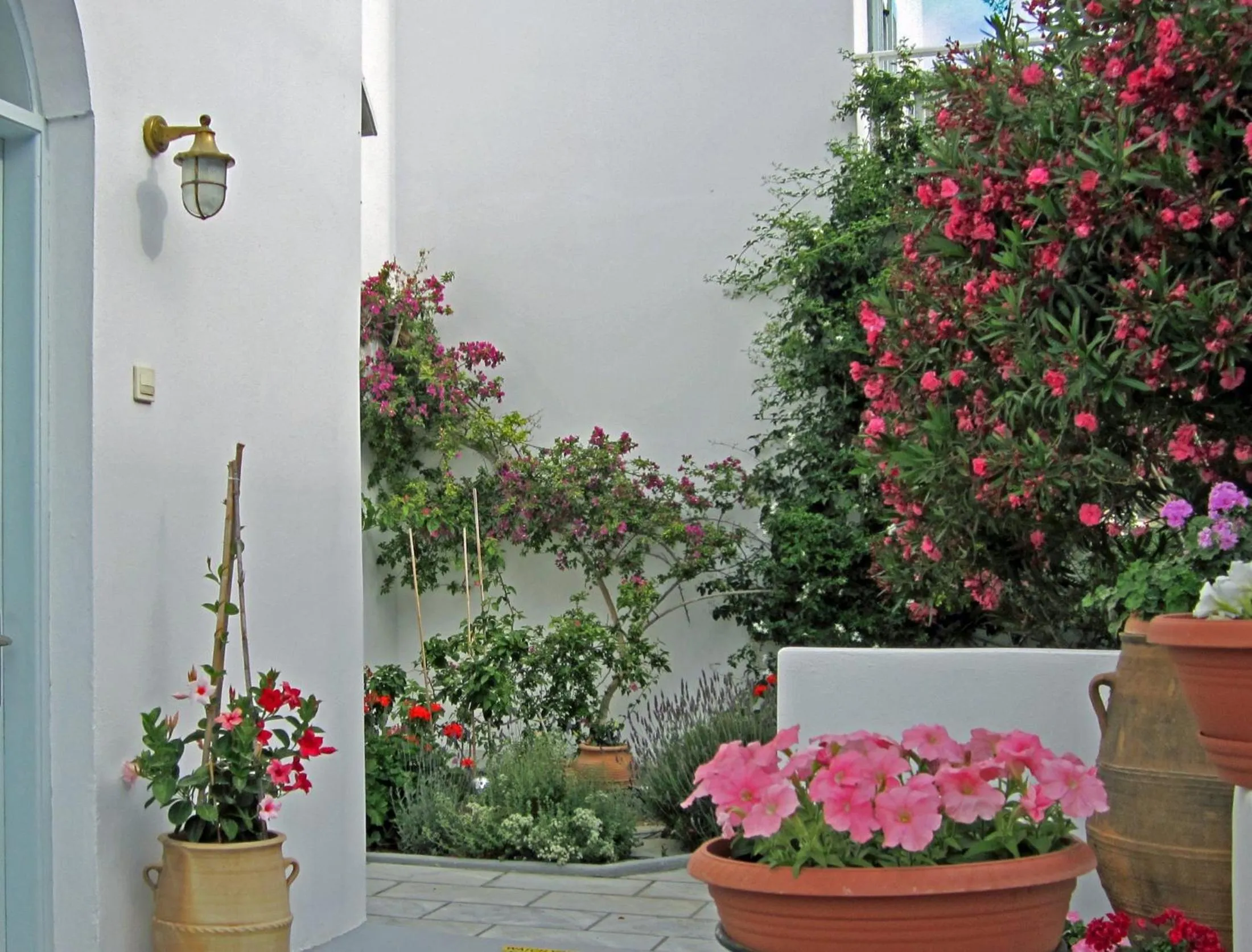 SPIROS & HIROKO Hotel - ADULTS ONLY