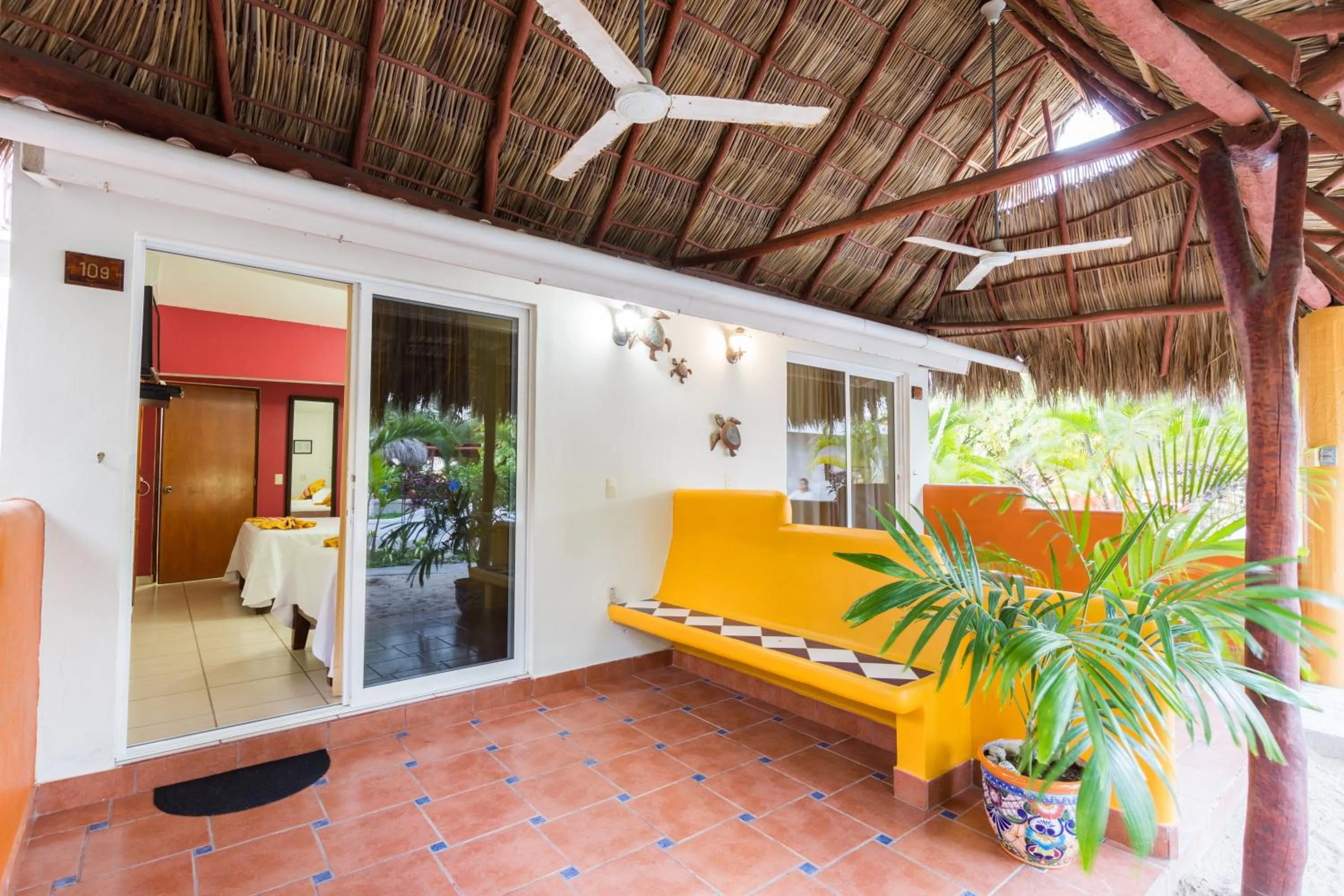 Patio in Hotel Meson de Mita