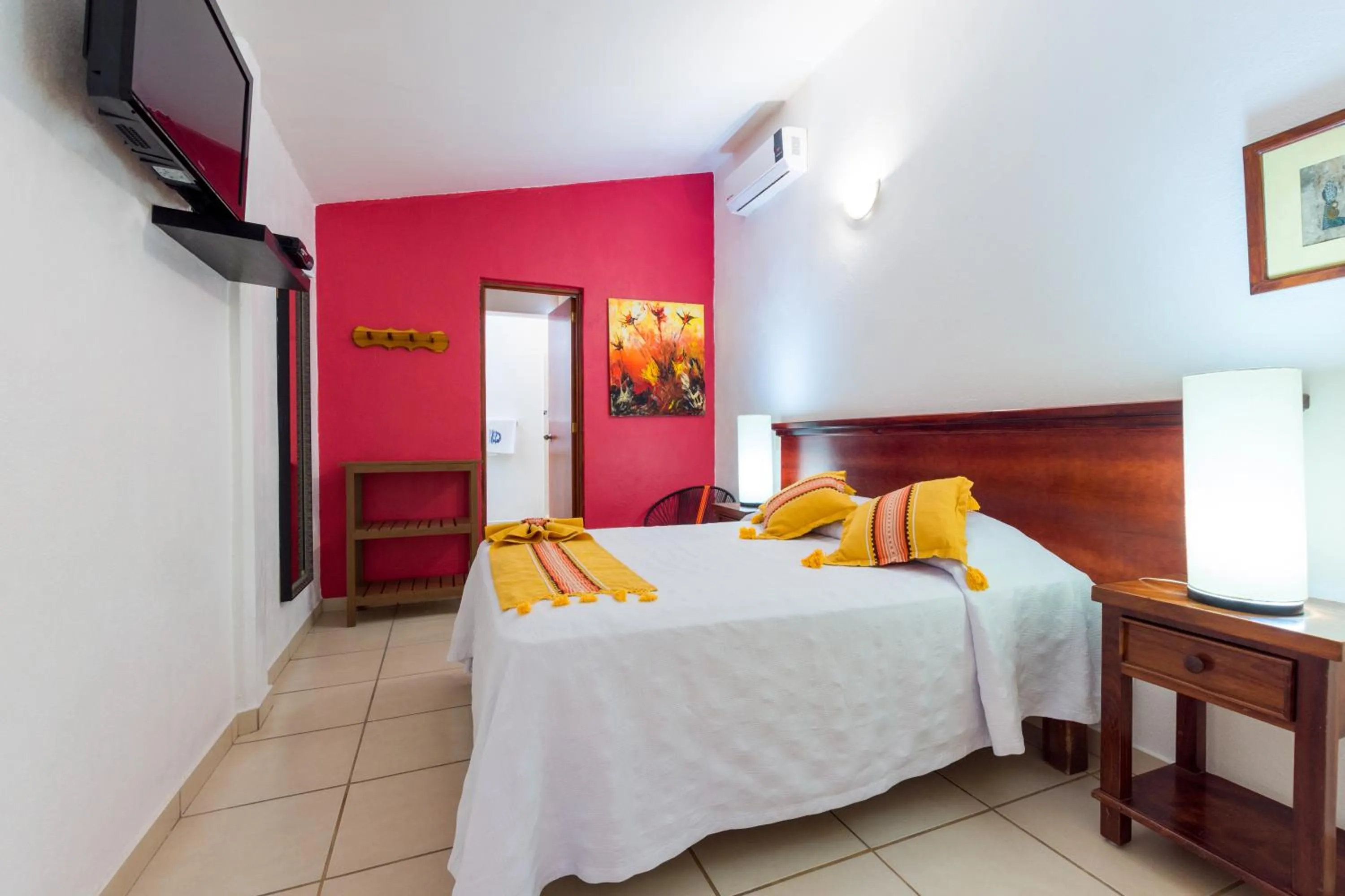 Bed in Hotel Meson de Mita