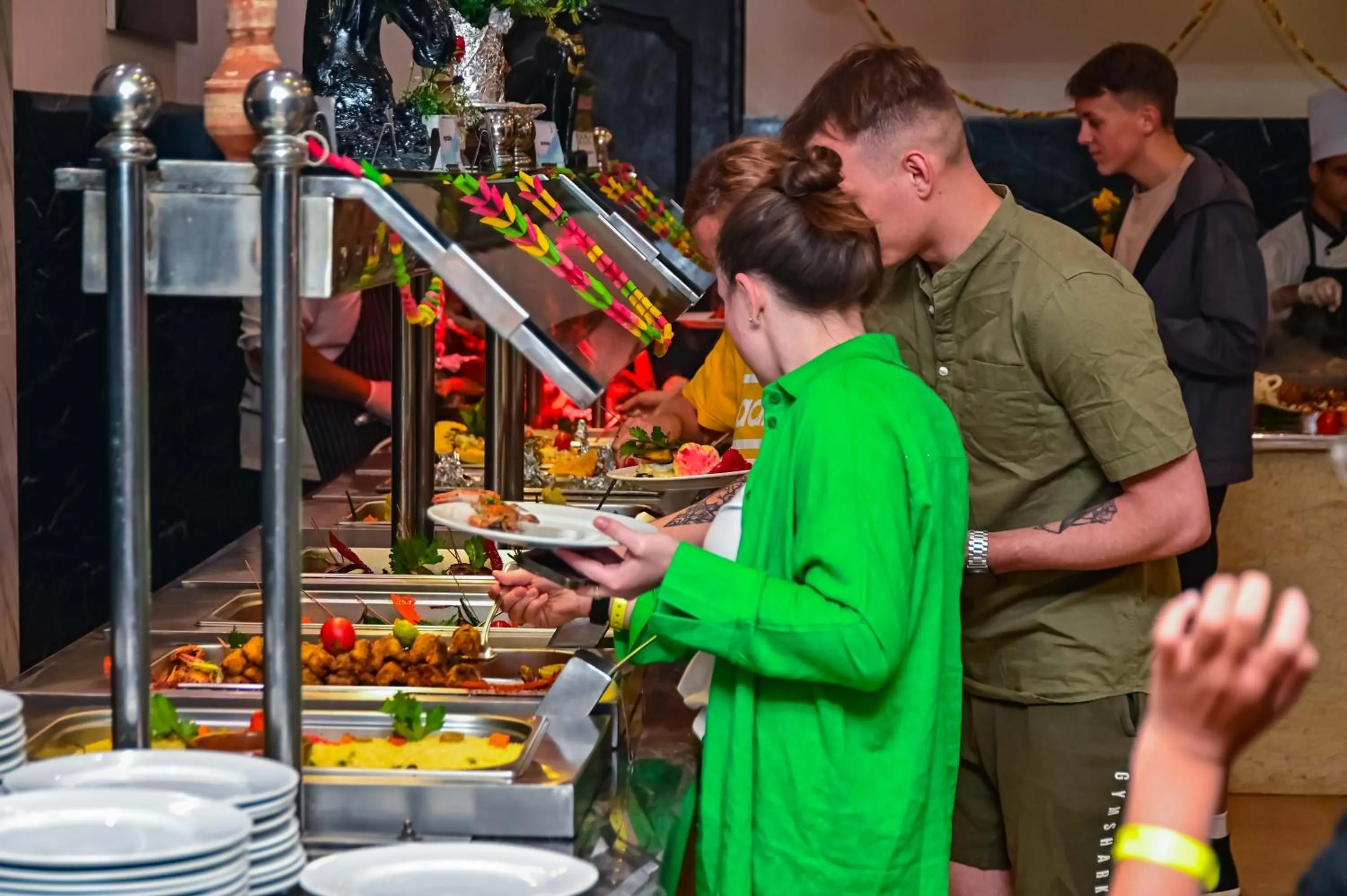 Food in New Eagles Aqua Park Resort