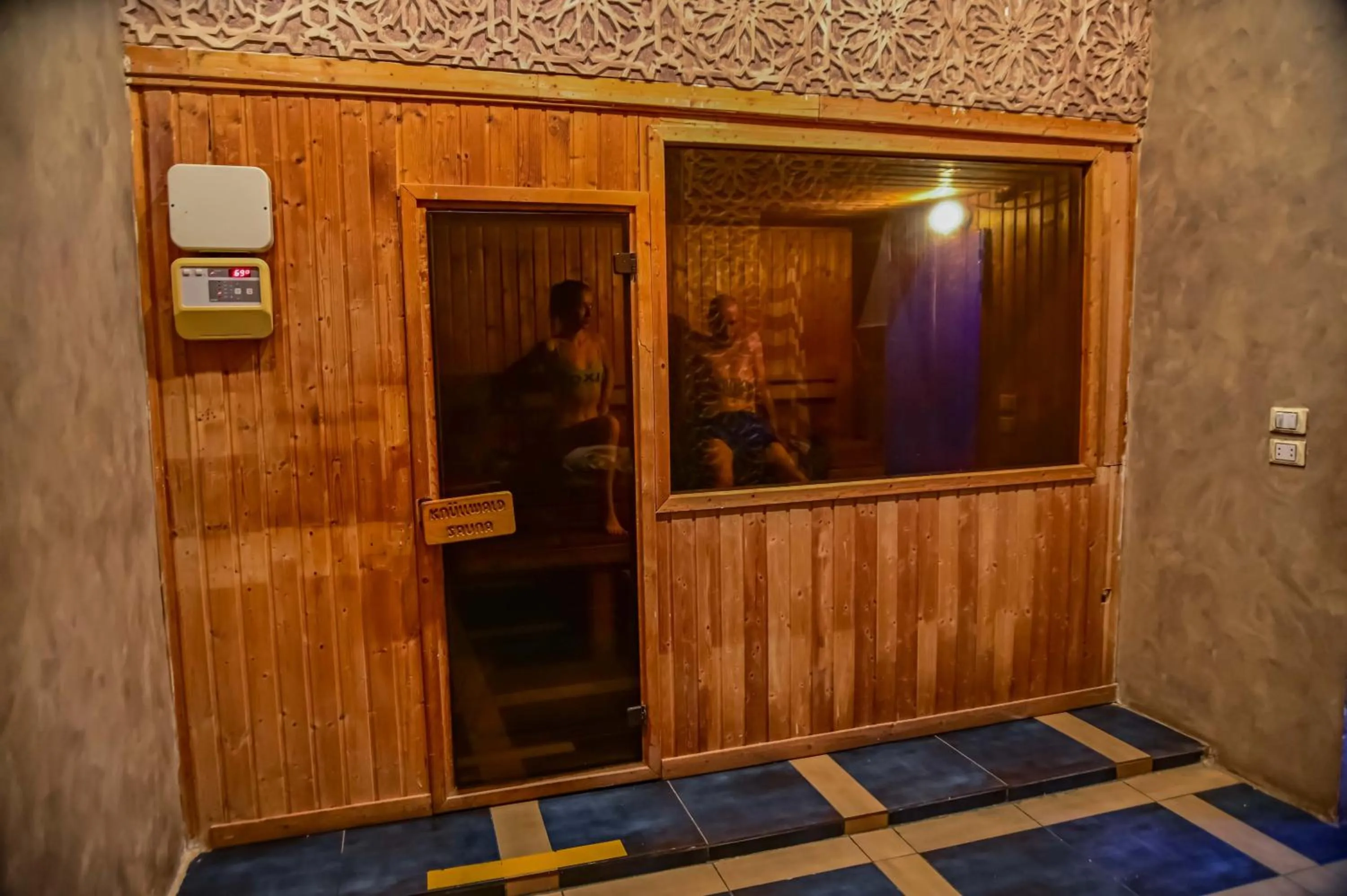 Sauna in New Eagles Aqua Park Resort