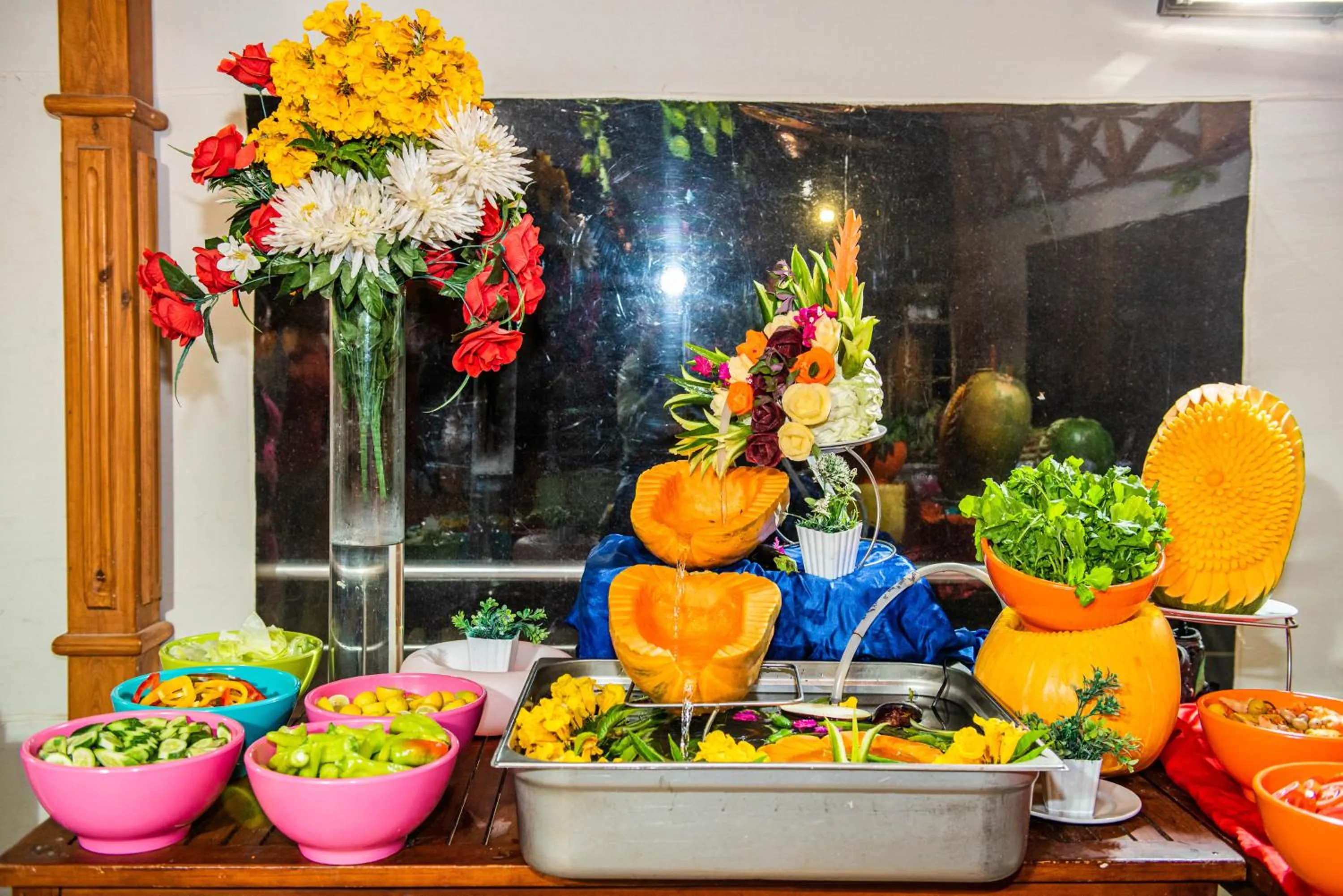 Buffet breakfast in New Eagles Aqua Park Resort