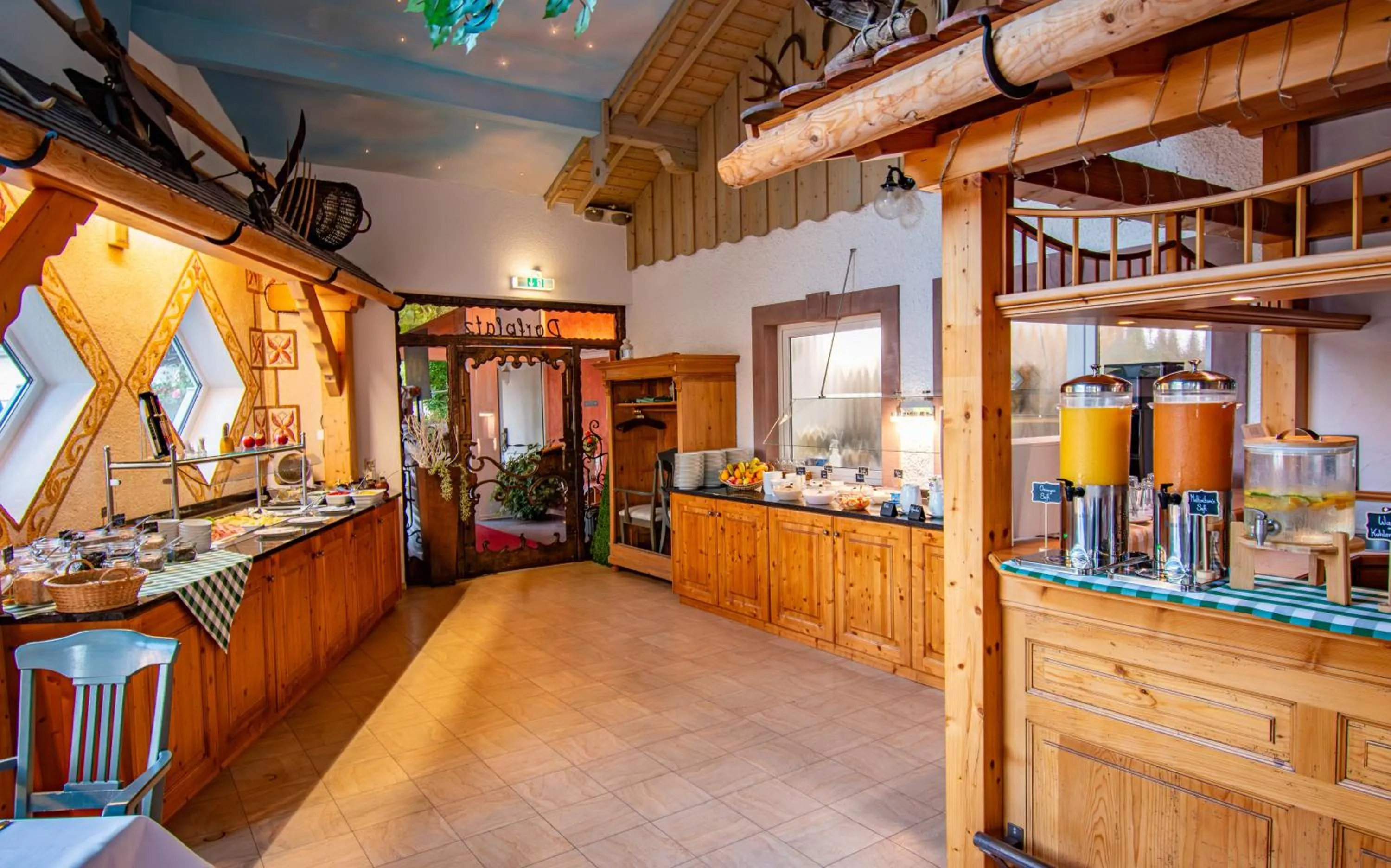 Restaurant/places to eat in Vital- und Wellnesshotel Albblick