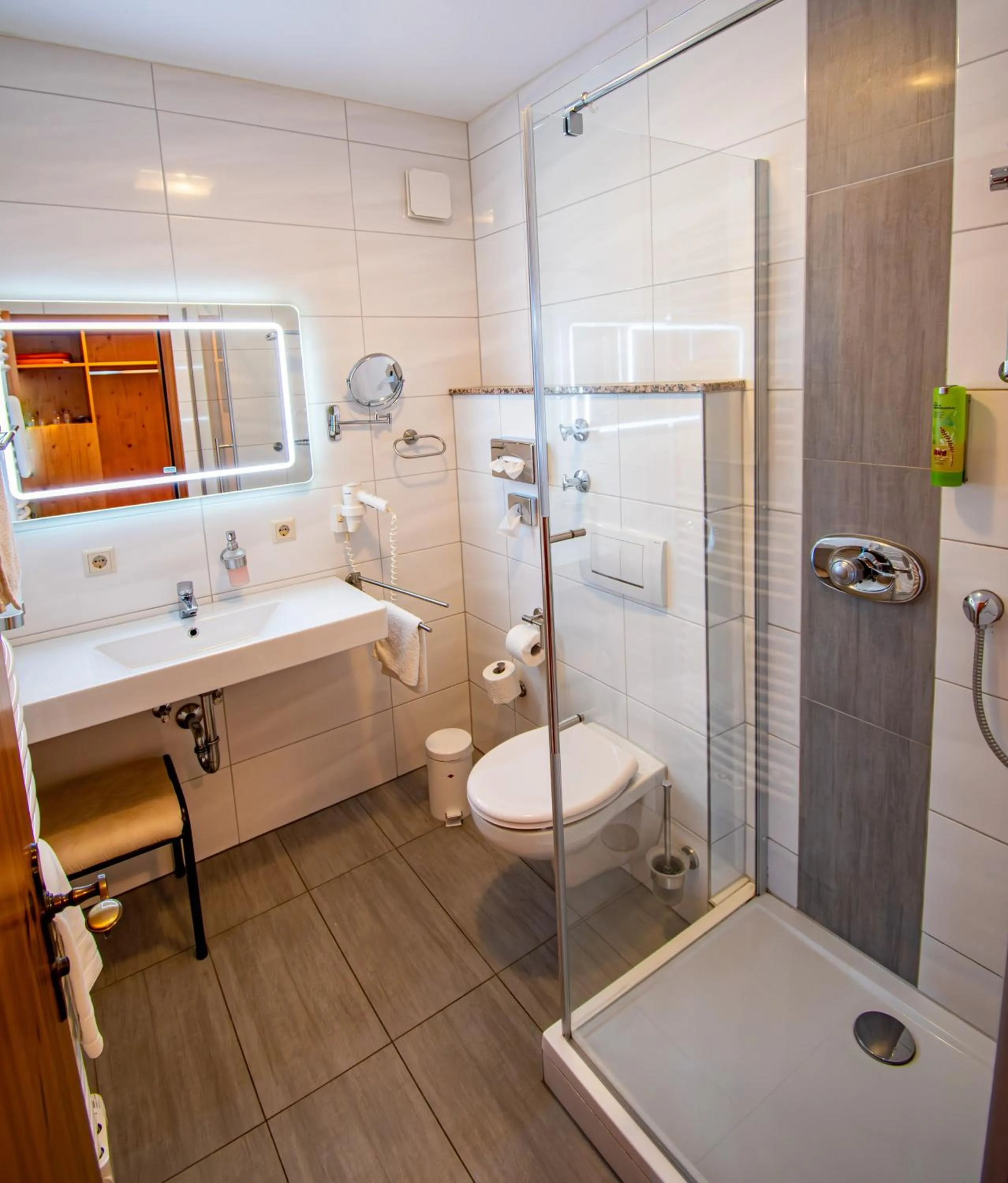 Bathroom in Vital- und Wellnesshotel Albblick