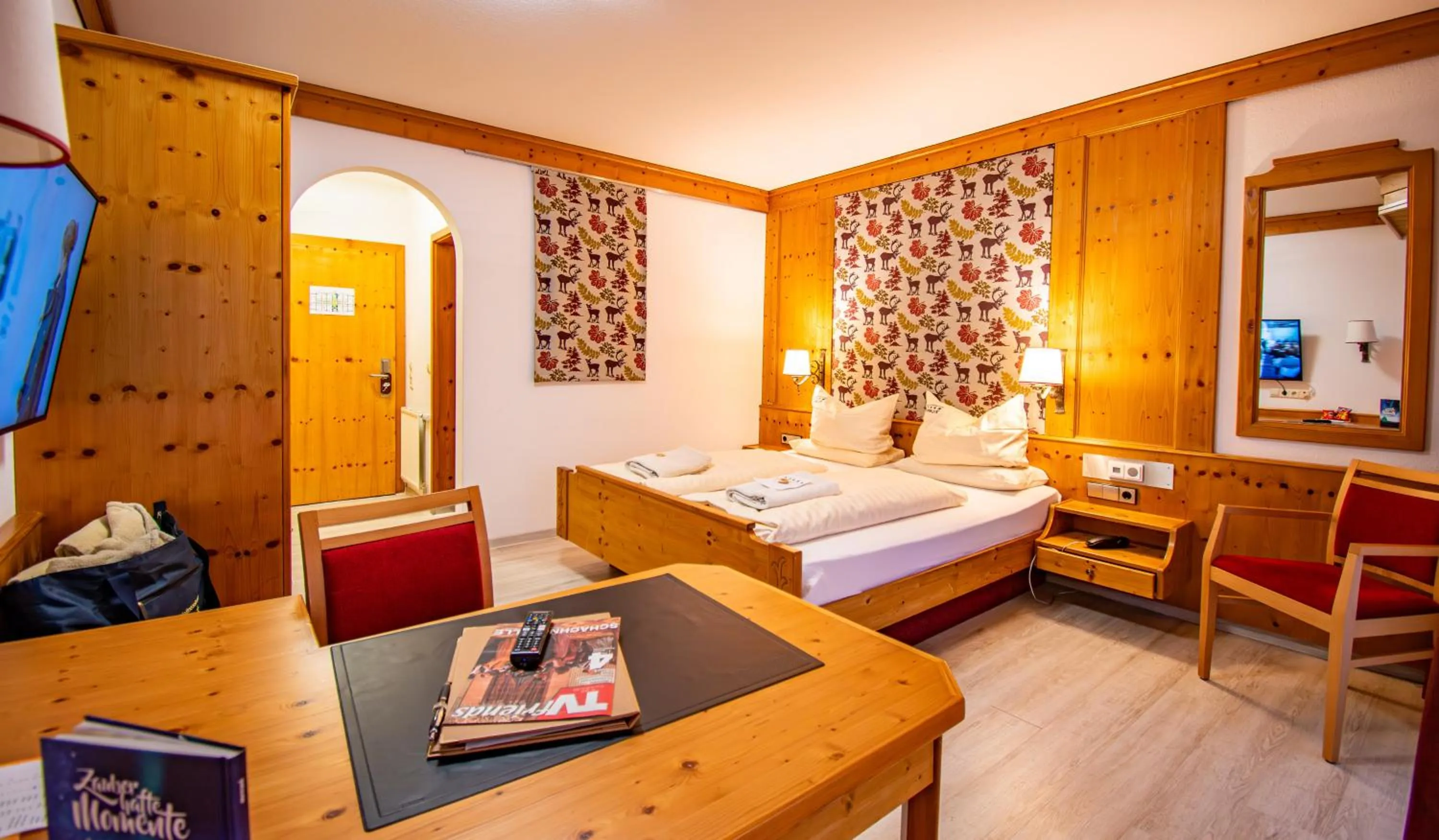 Photo of the whole room, Bed in Vital- und Wellnesshotel Albblick