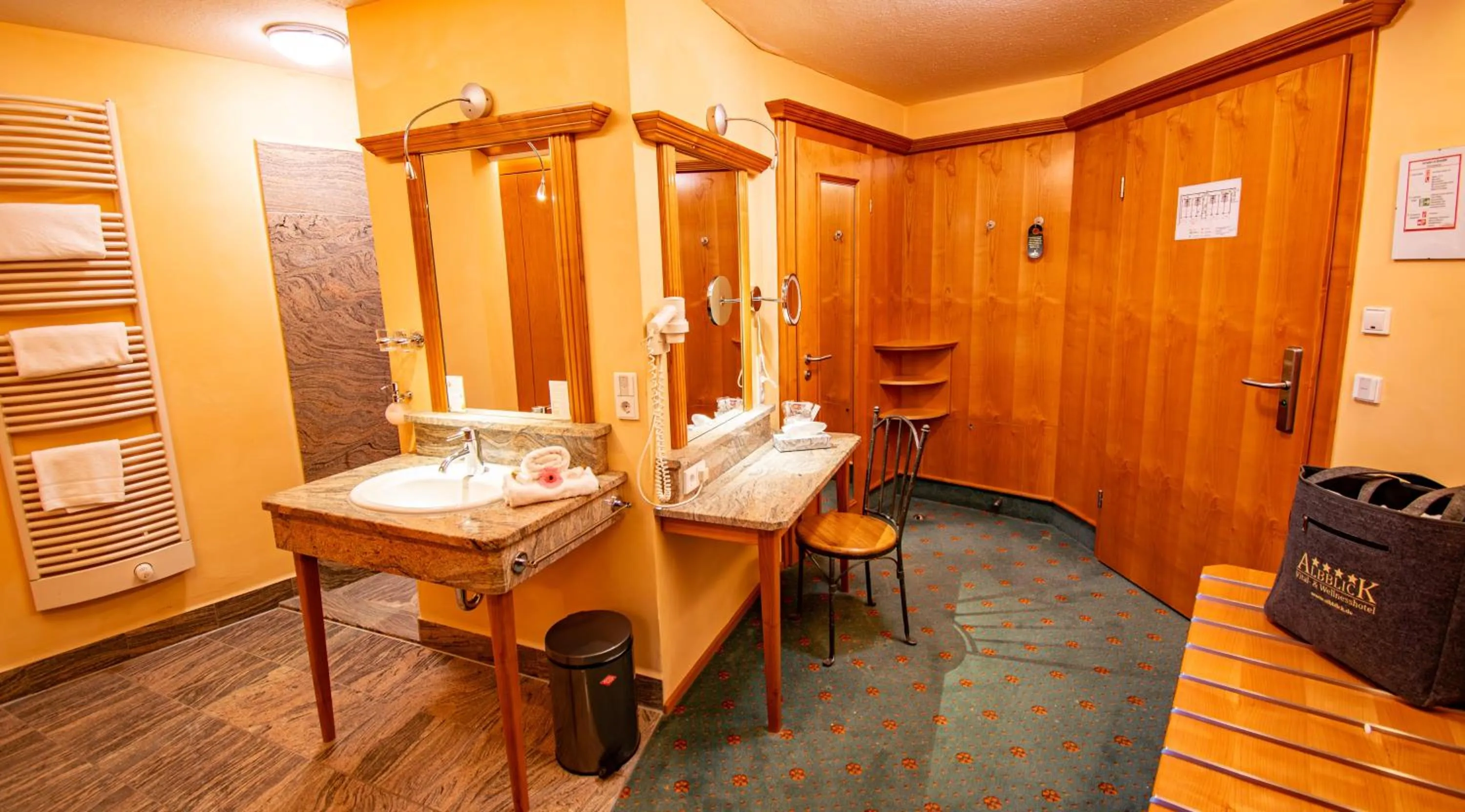 Bathroom in Vital- und Wellnesshotel Albblick