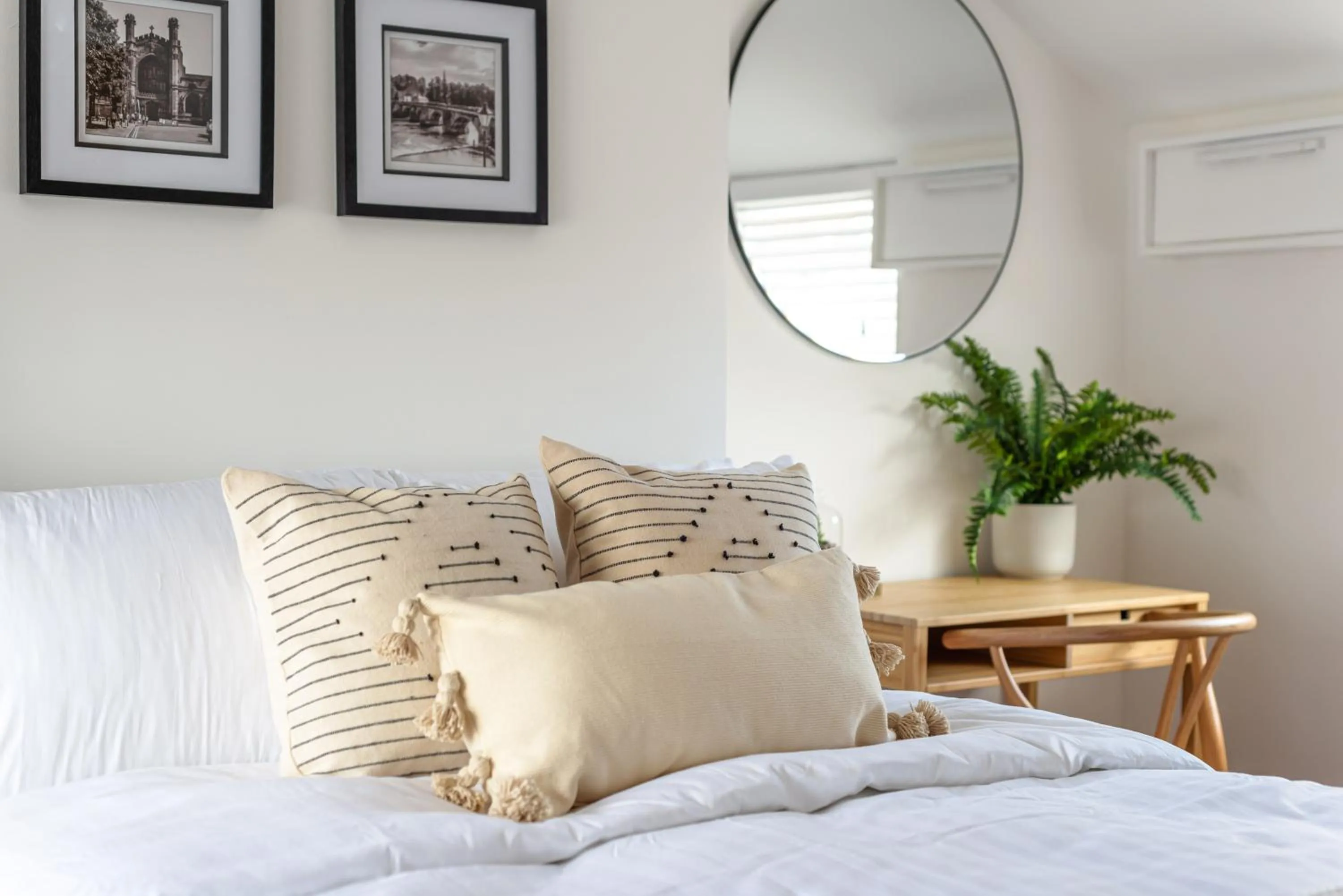 Bed in 14-16 Grosvenor Street Stylish Apartments - Chester