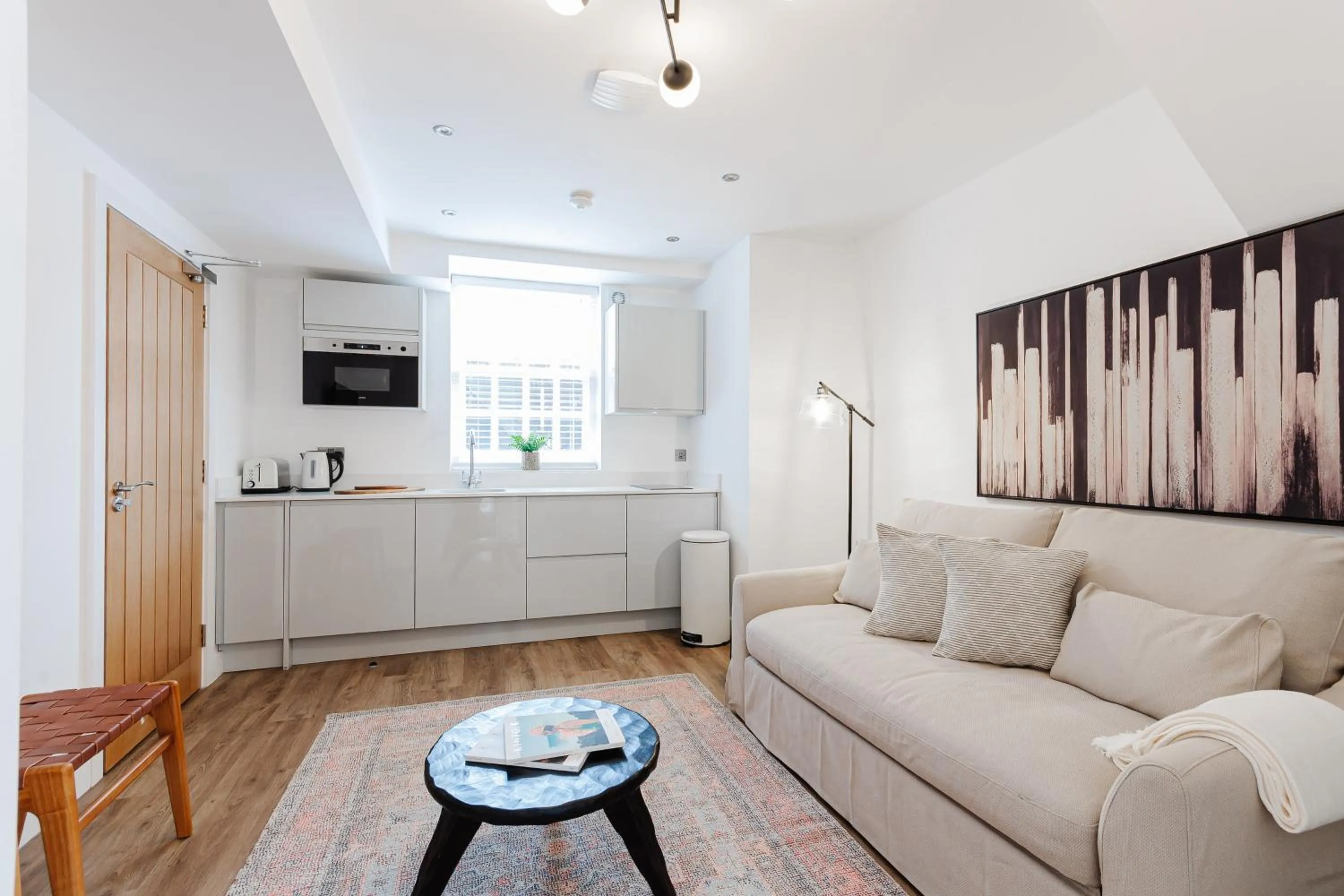 Kitchen or kitchenette in 14-16 Grosvenor Street Stylish Apartments - Chester