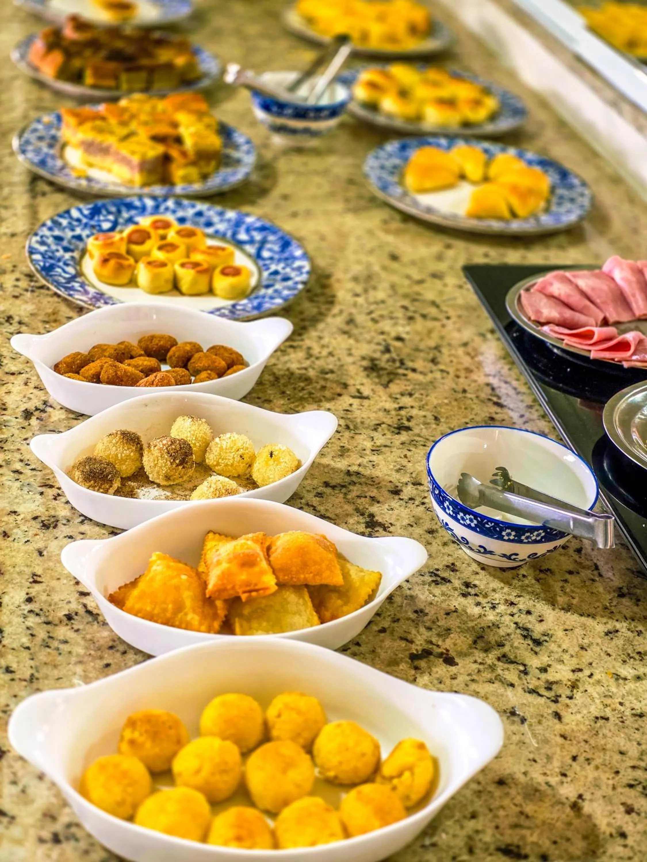 Buffet breakfast in Vila Sancar Pousada